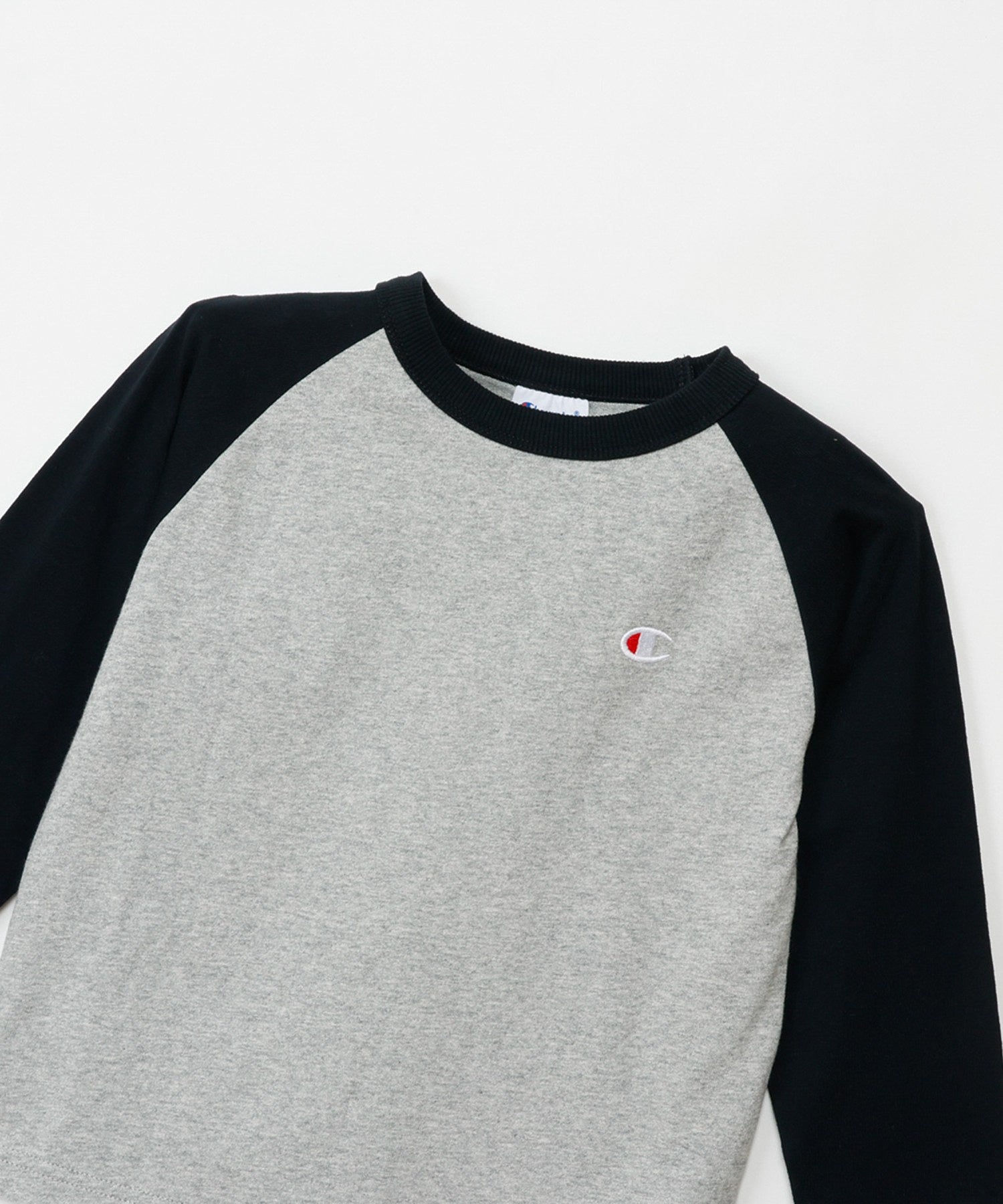 【Champion® KIDS】RAGLAN LONG SLEEVE T-SHIRT
