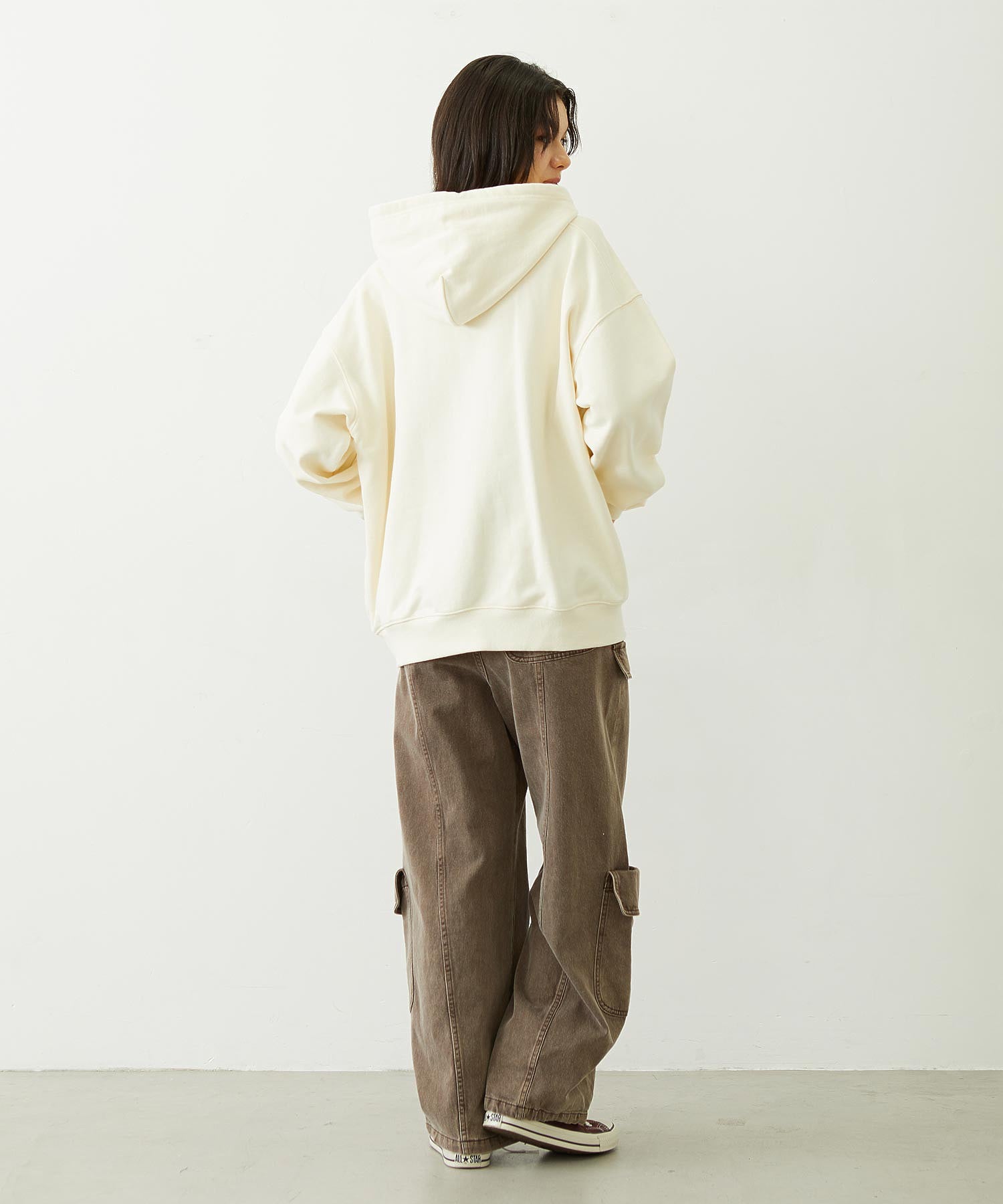 OVAL LOGO WIDE HOODIE SWEAT