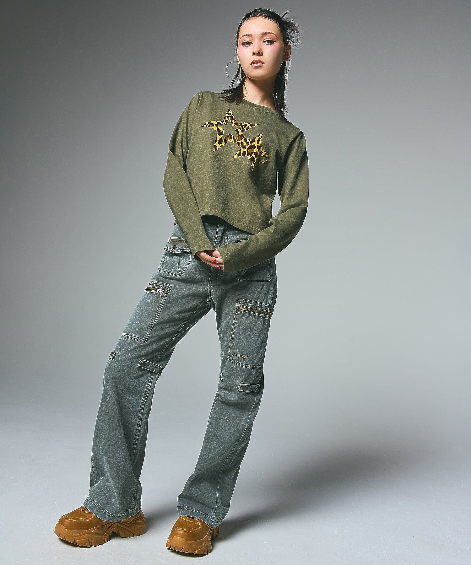 FADED MULTI POCKET FLARE PANTS