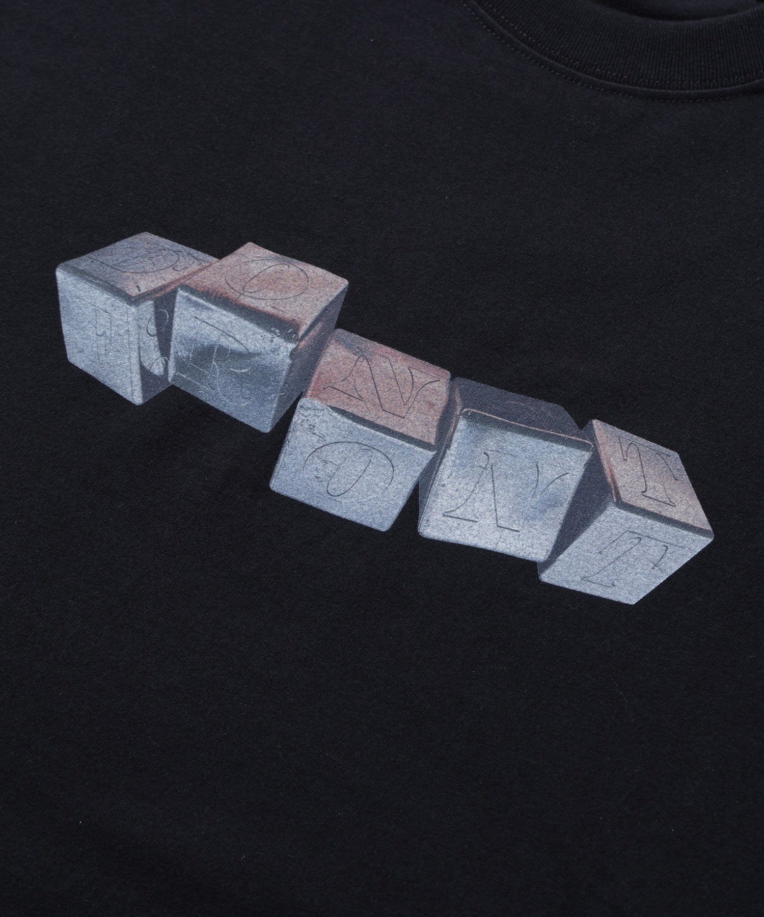 METAL DICE S/S TEE