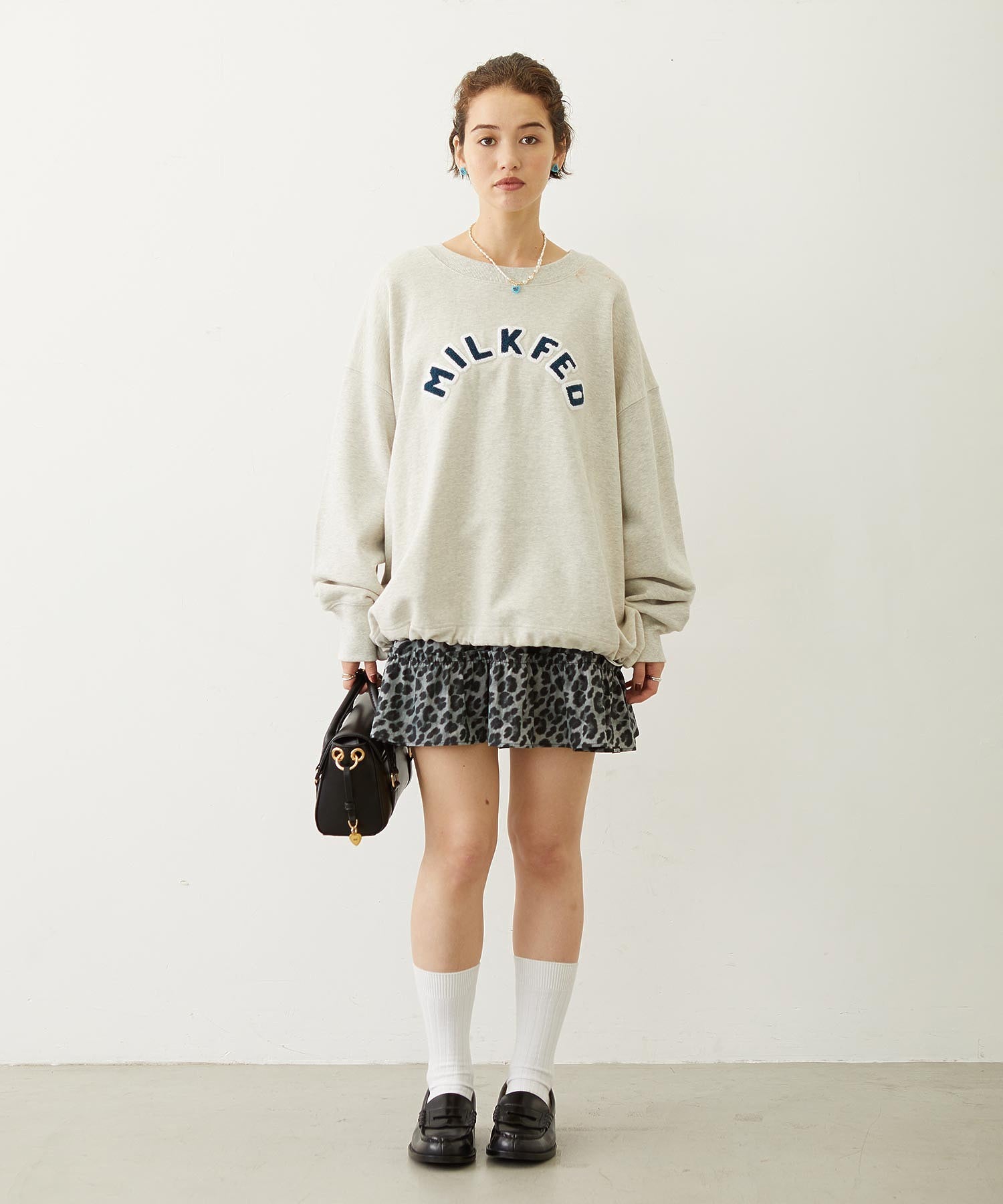 PATCH DRAWSTRING BIG SWEAT TOP