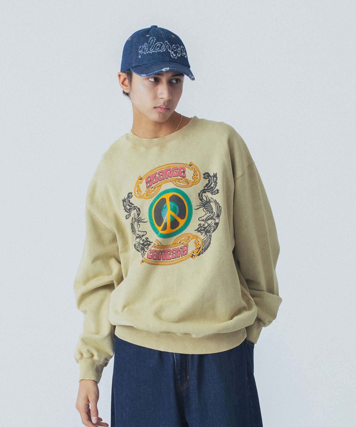 OVERDYED CREST CREWNECK SWEATSHIRT