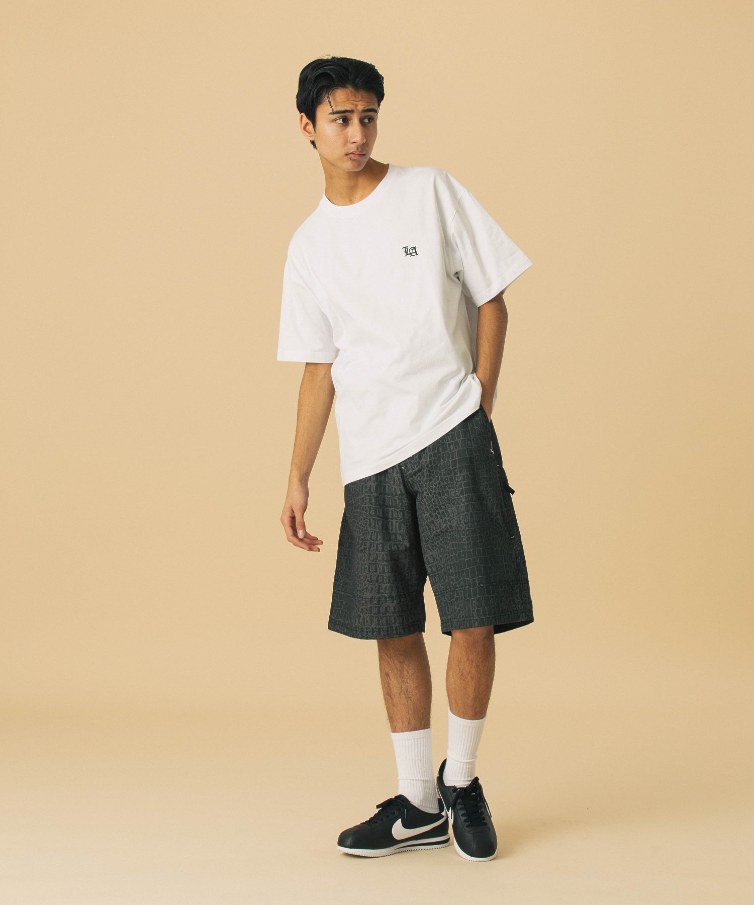 SIDE POCKET SHORT PANTS