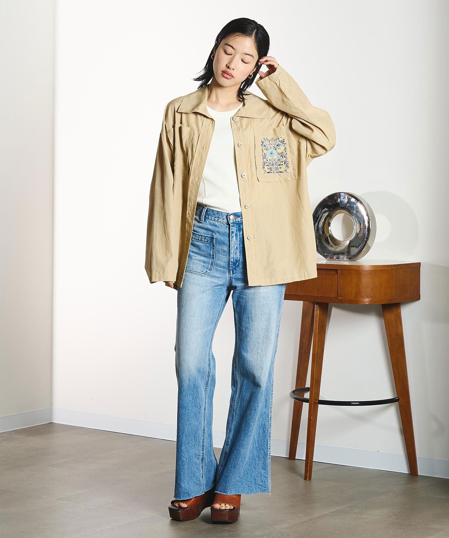 mici/EMBROIDERY BIG POCKET SHIRT