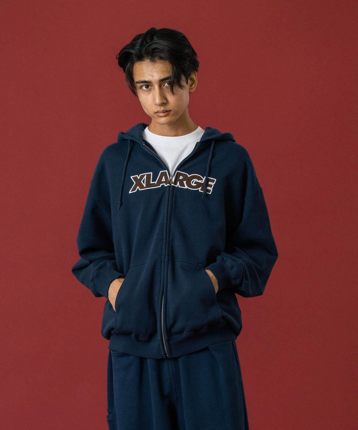 MODEL 身長183cm / 着用サイズ：Lサイズ