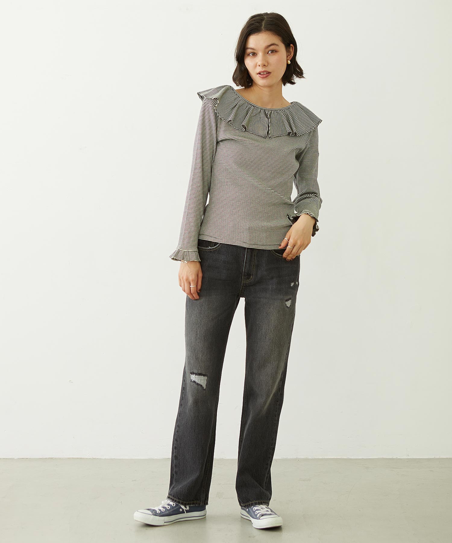 REPAIR DETAIL DENIM PANTS