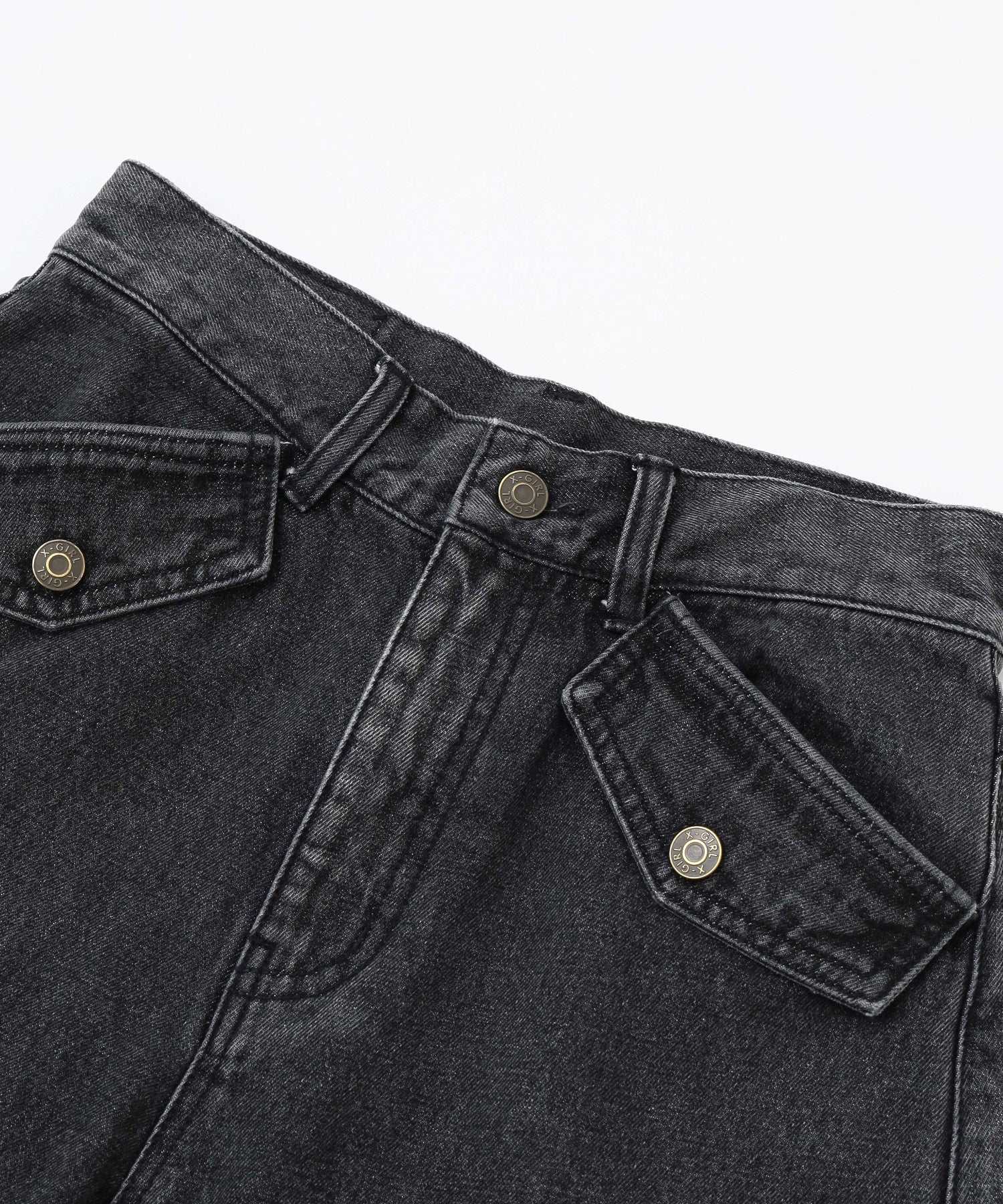 FLAP POCKET SHORTS