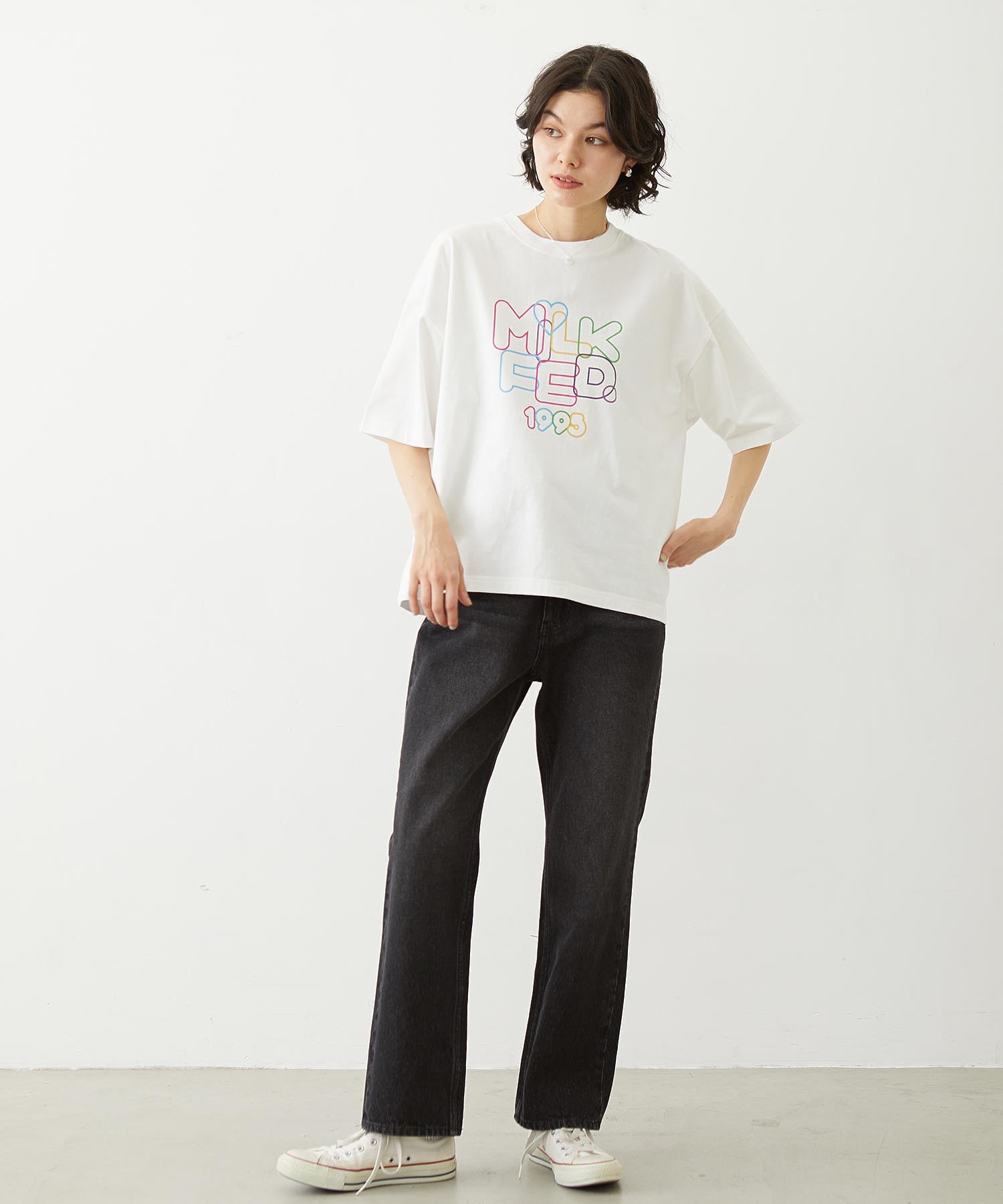 STRAIGHT DENIM PANTS