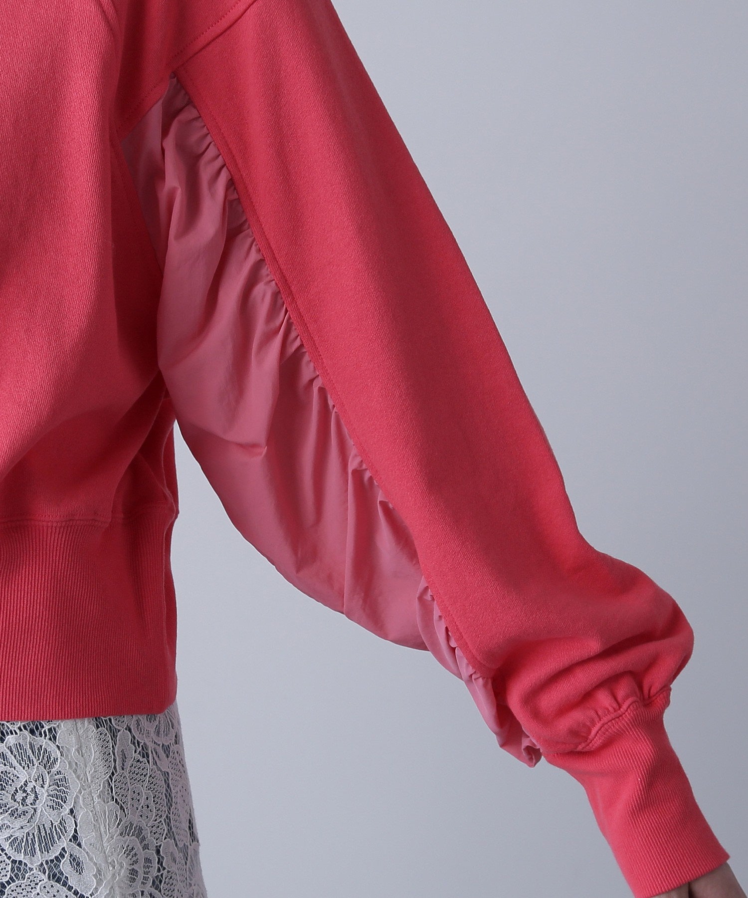 ナイロンドッキングスウェット