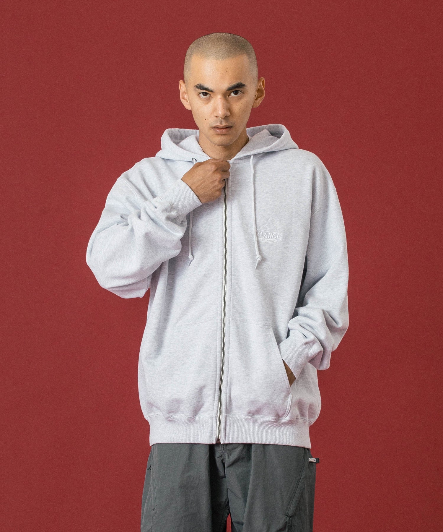 MODEL 身長172cm / 着用サイズ：Lサイズ