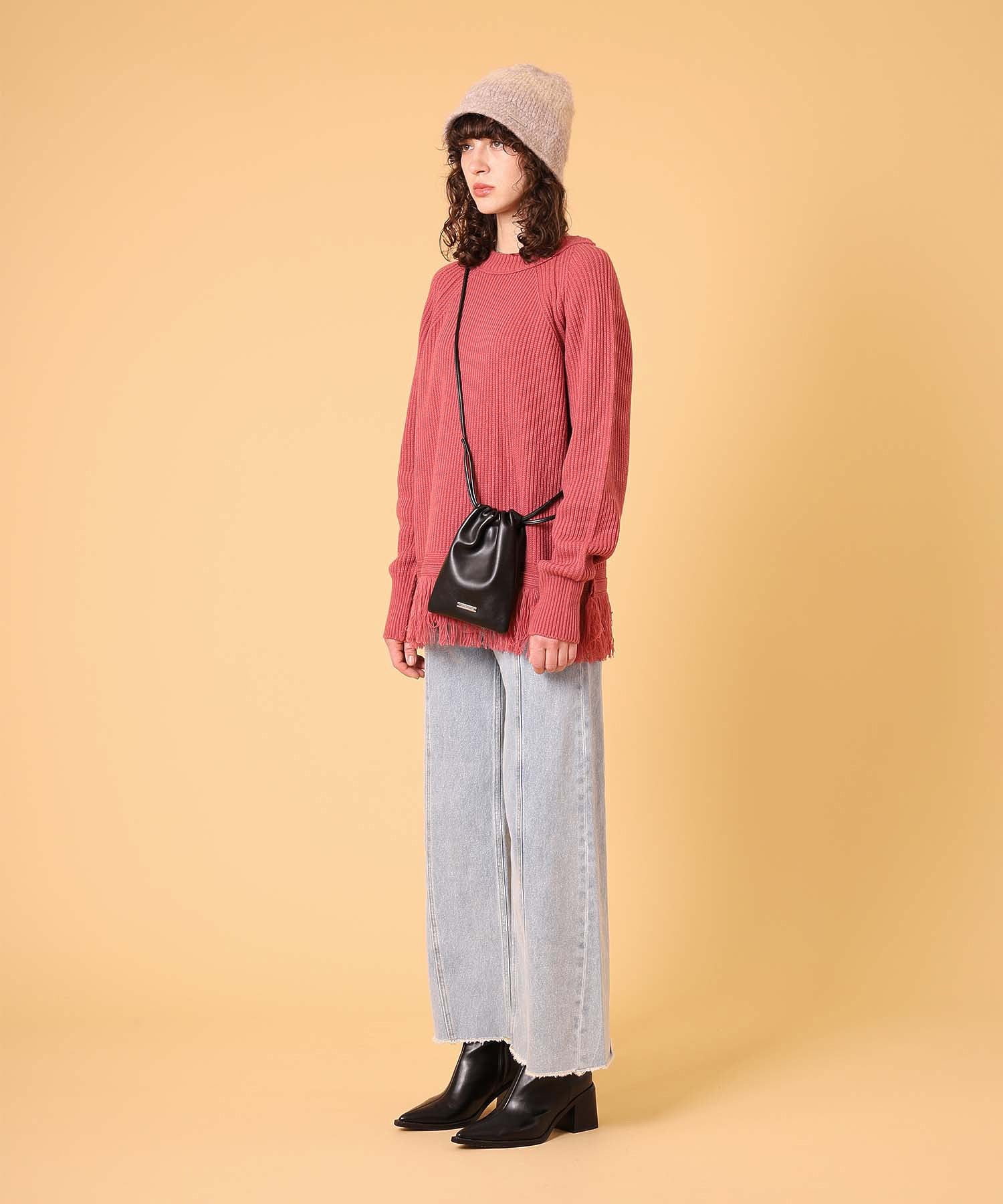 オーバーサイズフリンジニットプルオーバー