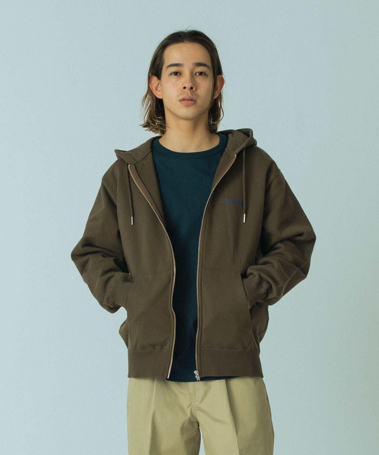 model：H174 着用サイズ：L