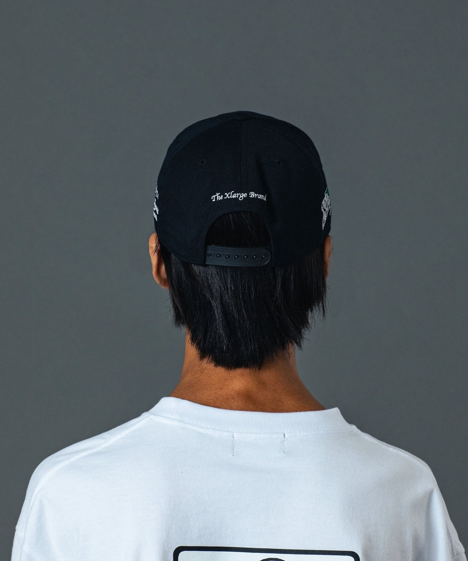 CLASSIC SNAPBACK CAP