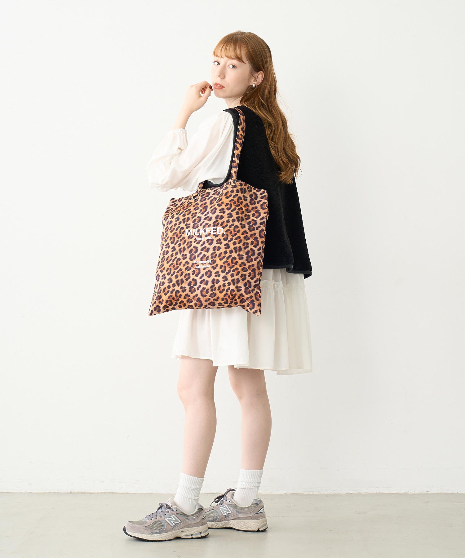 LEOPARD FLAT TOTE