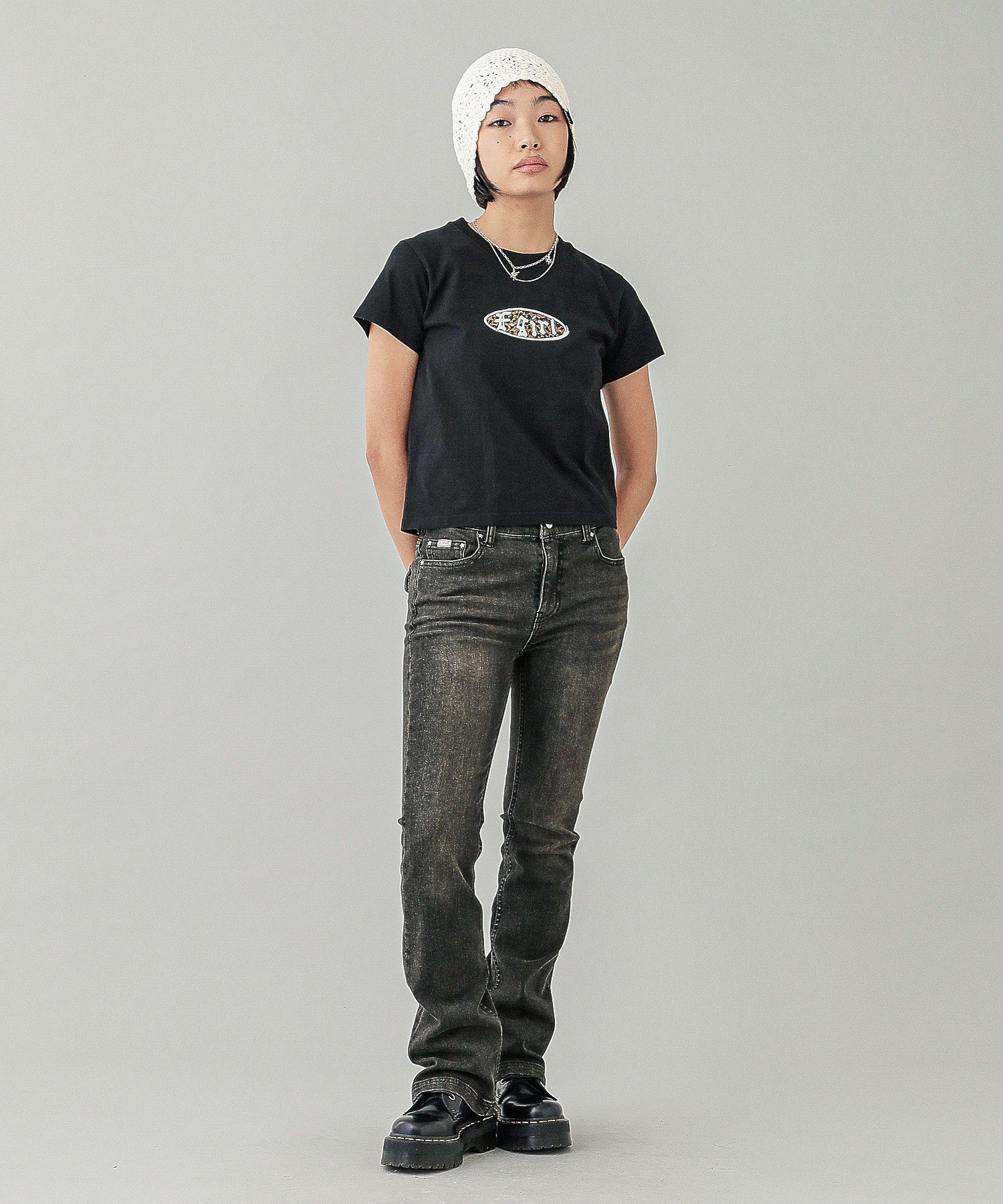 LOW RISE FLARE SKINNY DENIM PANTS