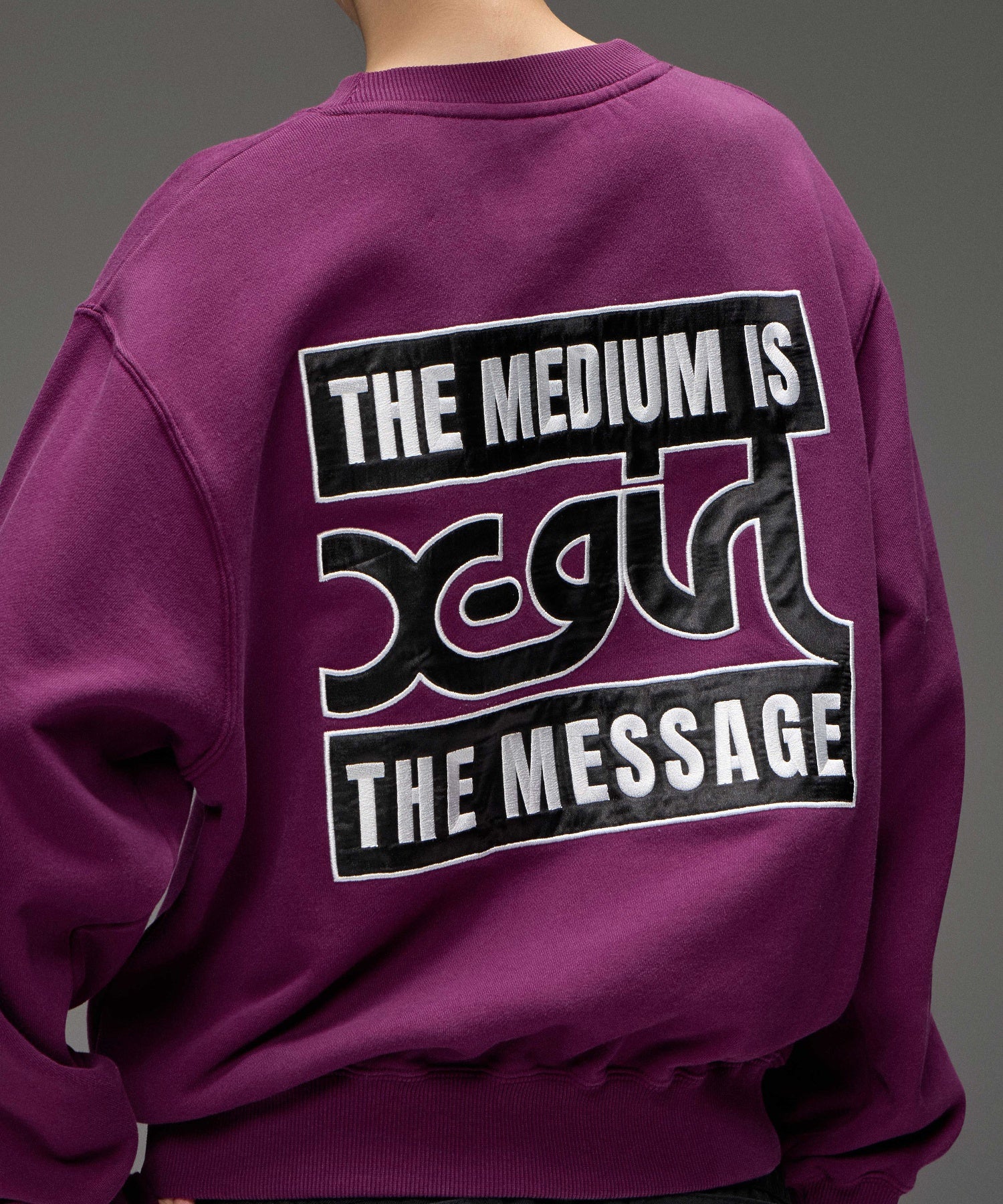 BOX AND MILLS LOGO PATCH SWEATSHIRT