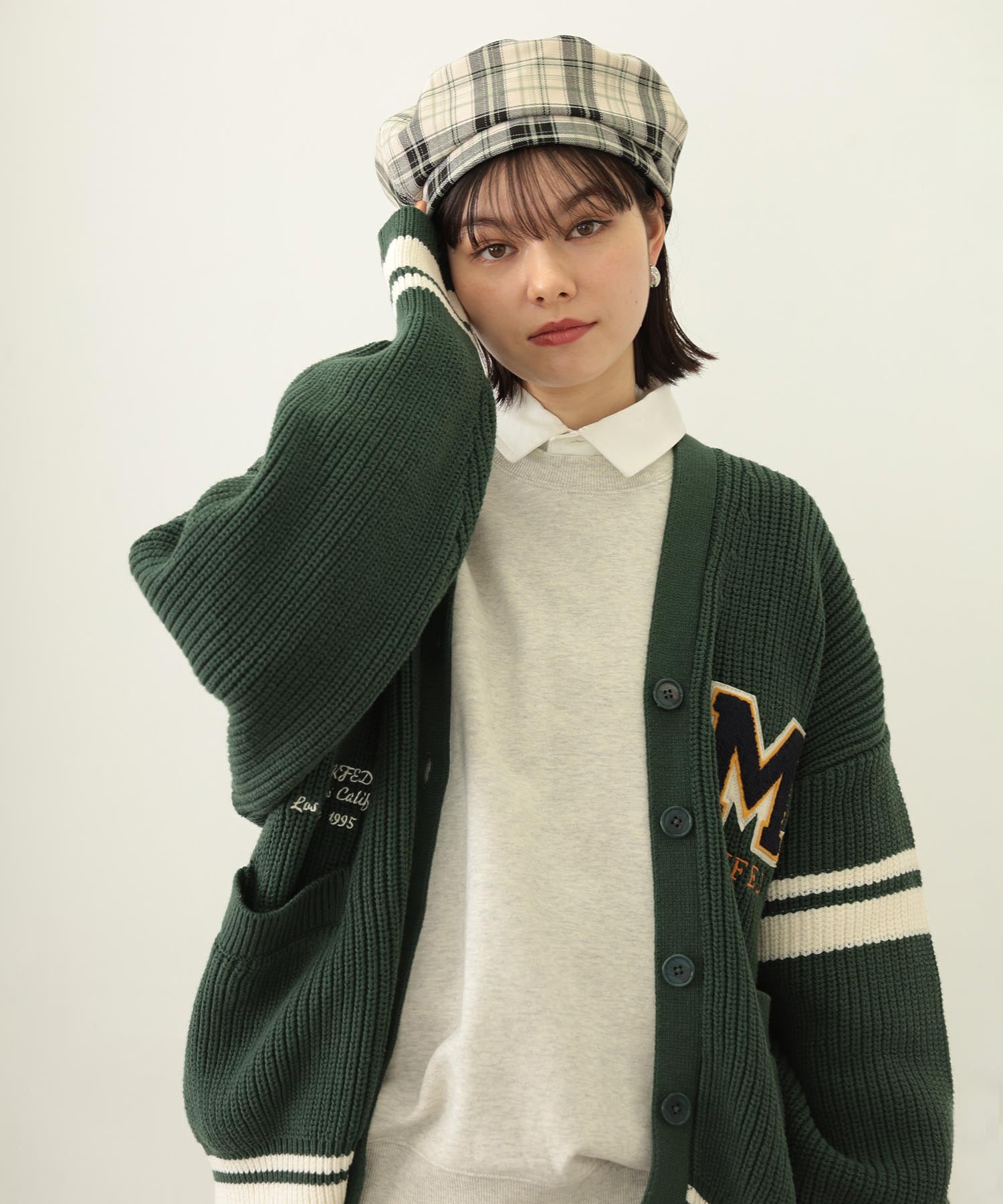 COLLEGE CARDIGAN