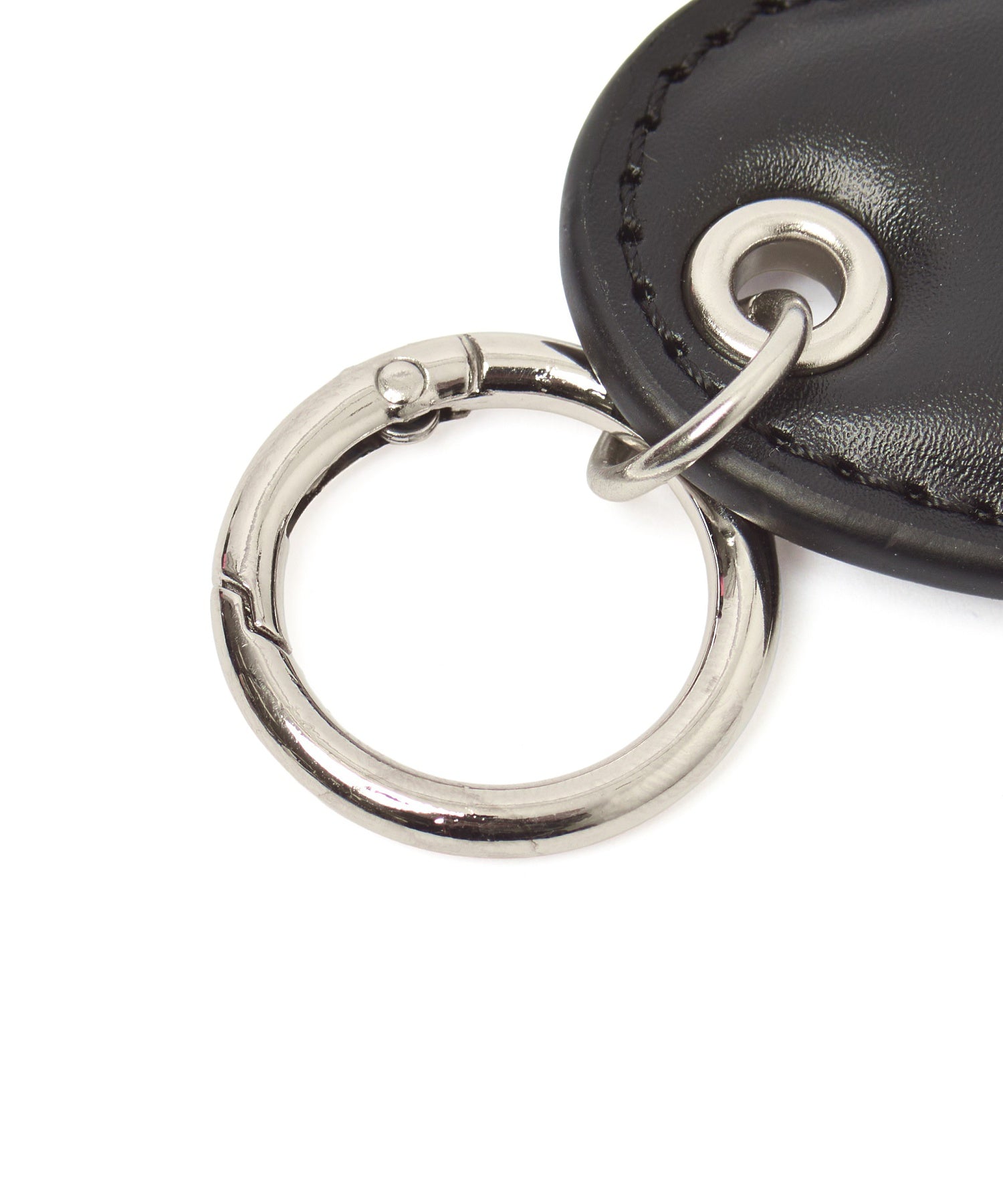 FAUX LEATHER HEART KEYRING