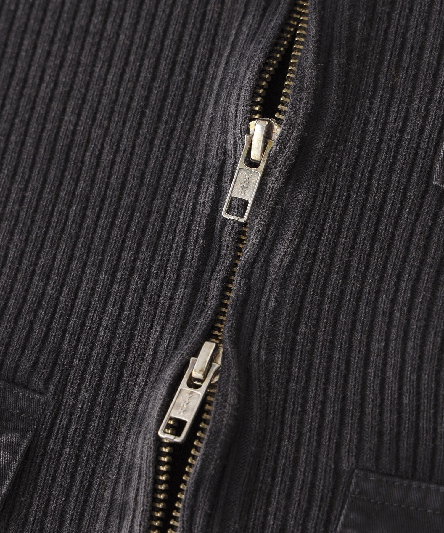 DISTRESSED WOVEN MIX ZIP UP TOP