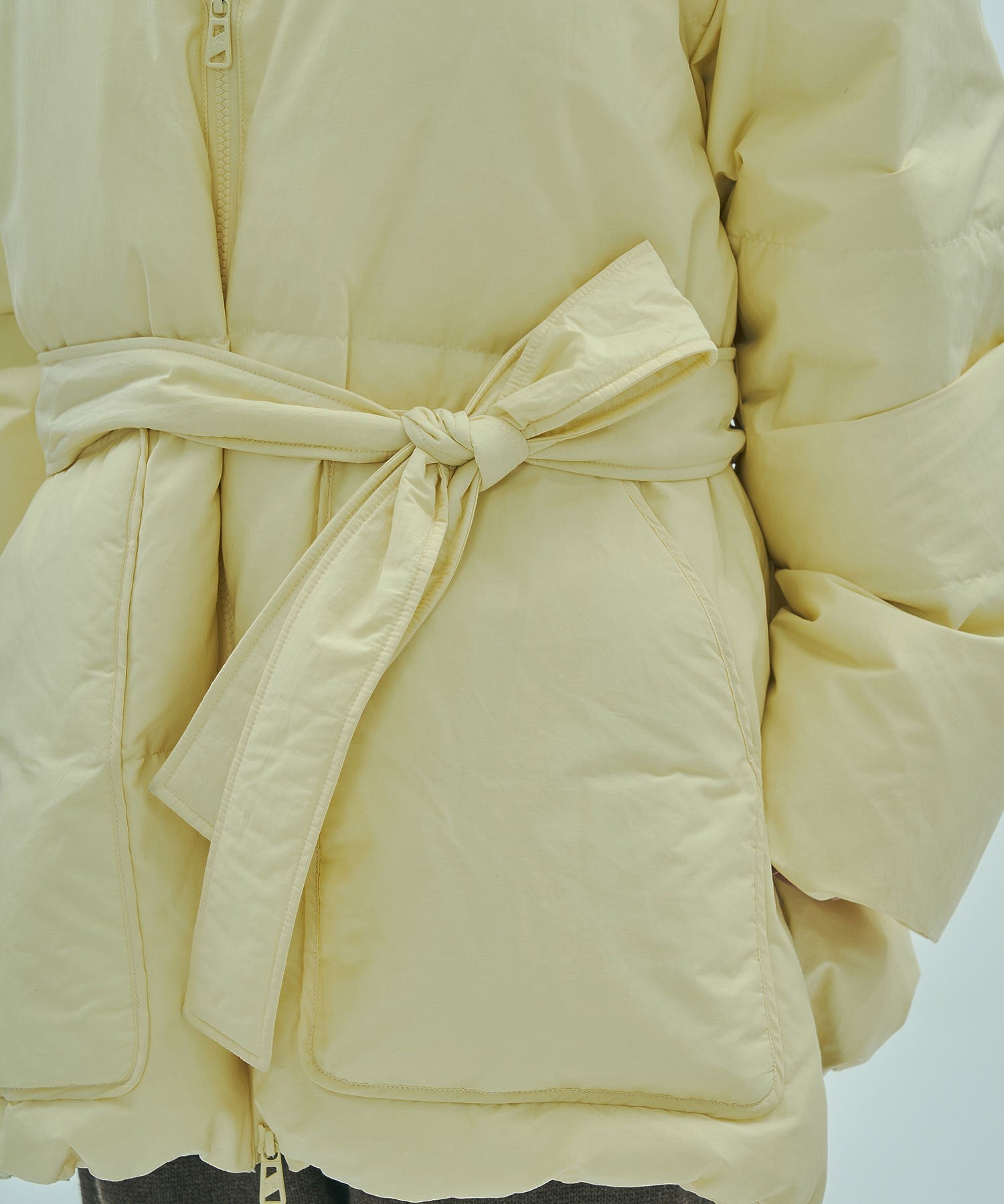 【イエローROSE BUD限定カラー】F/CE./RECYCLED DOWN HOOD BLOUSON