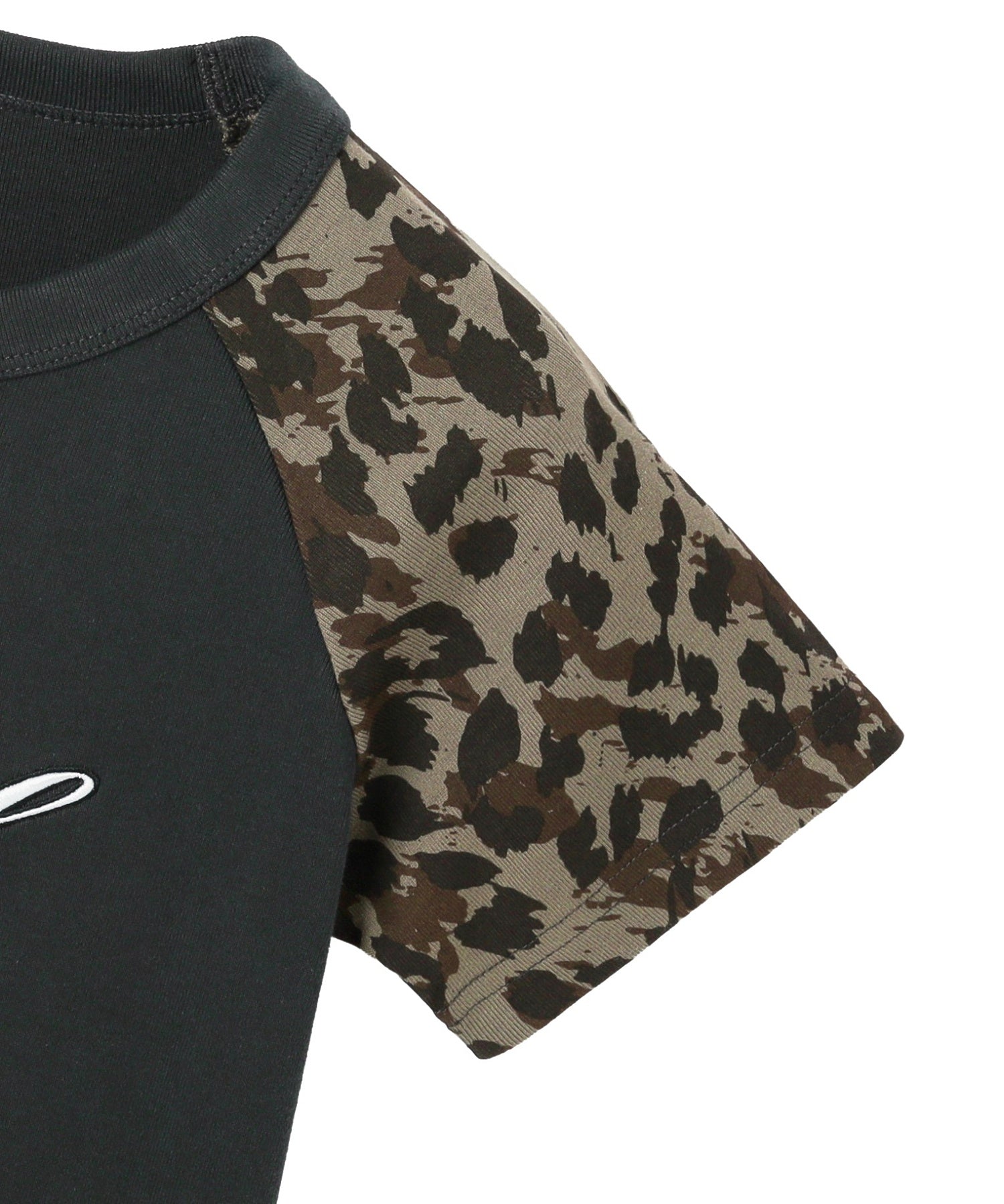 LEOPARD MIX RAGLAN S/S BABY TEE