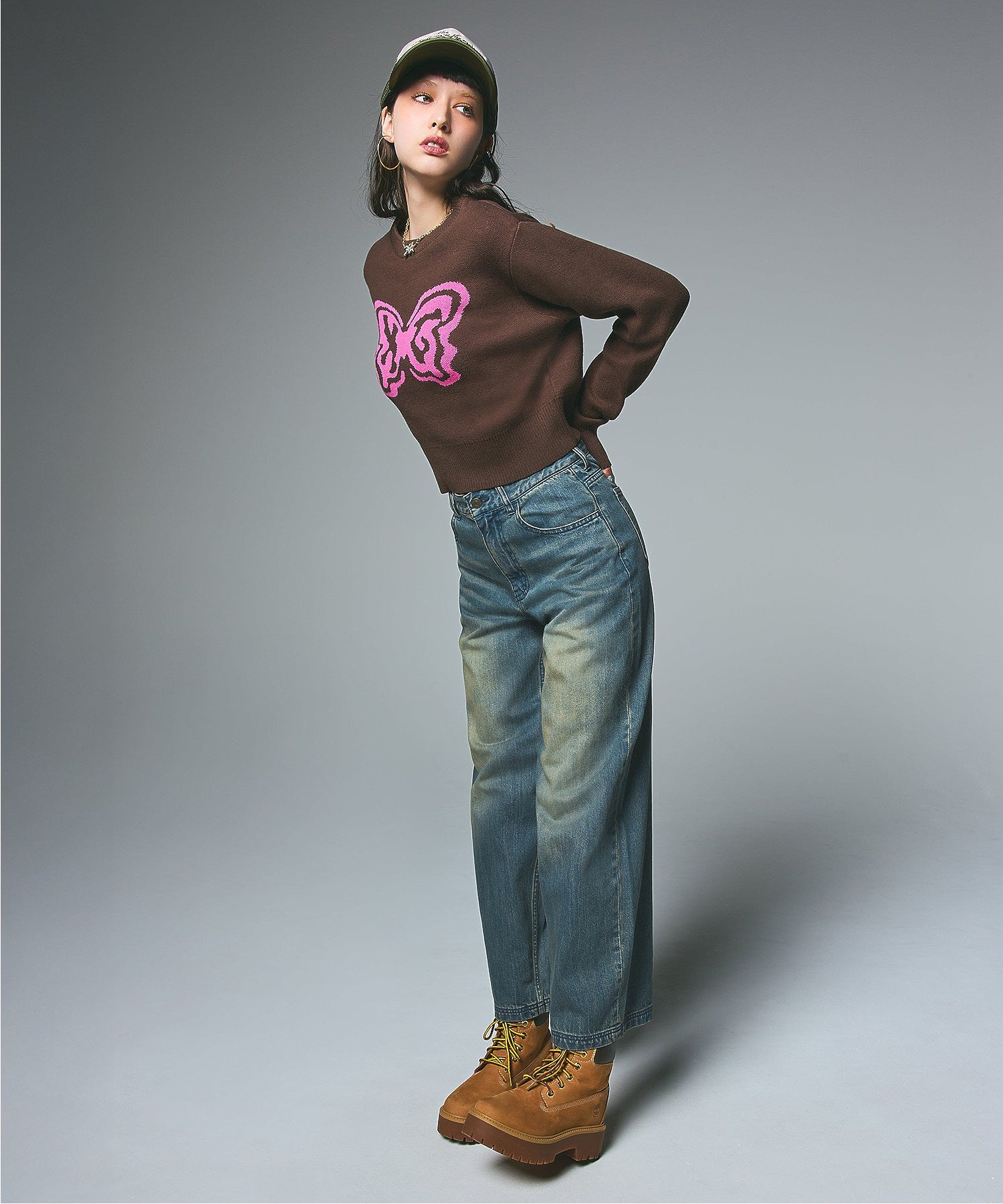 LOGO POCKET LOOSE DENIM PANTS