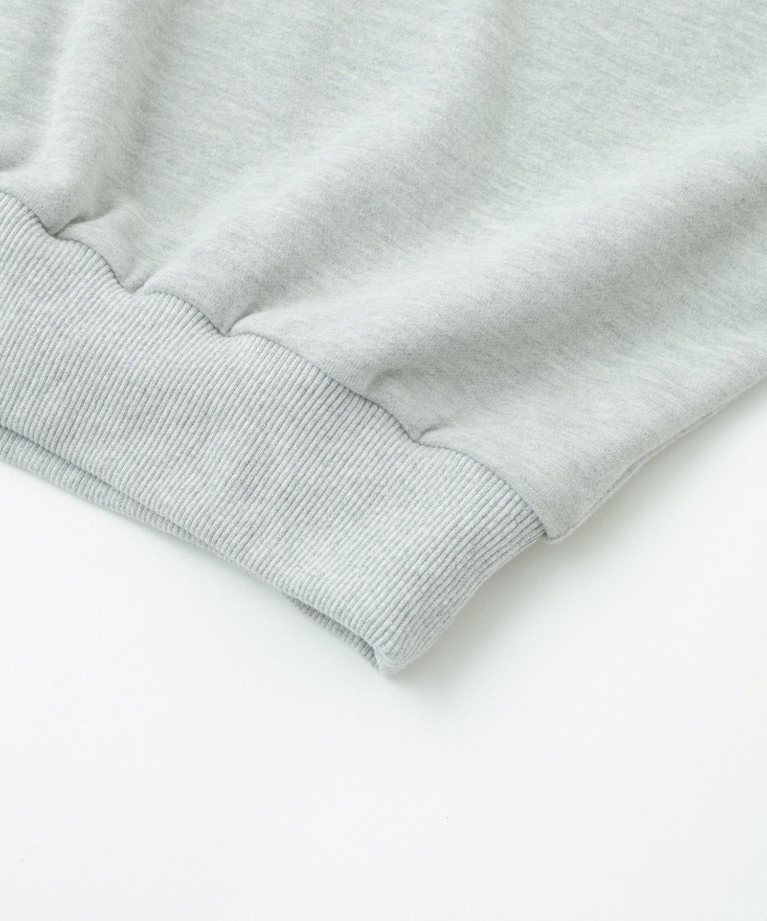 UMBRO×ROSE BUD/CROPPED SWEAT SHIRT PULLOVER