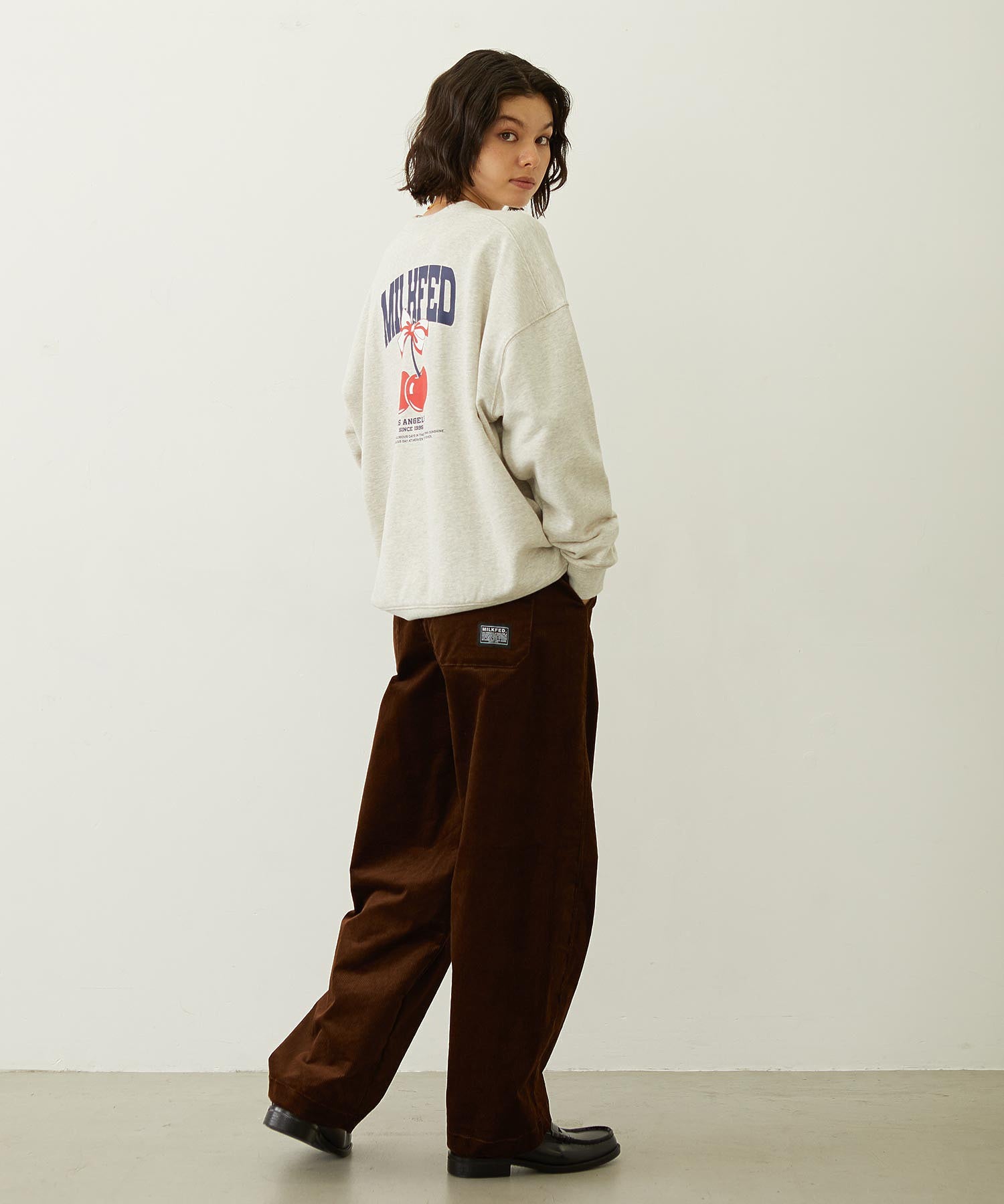 RIBBON AND CHERRY SWEAT TOP