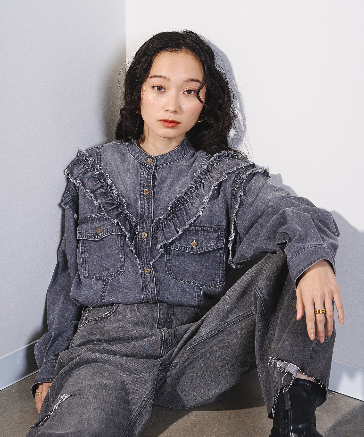 FRILL DENIM SHIRTS