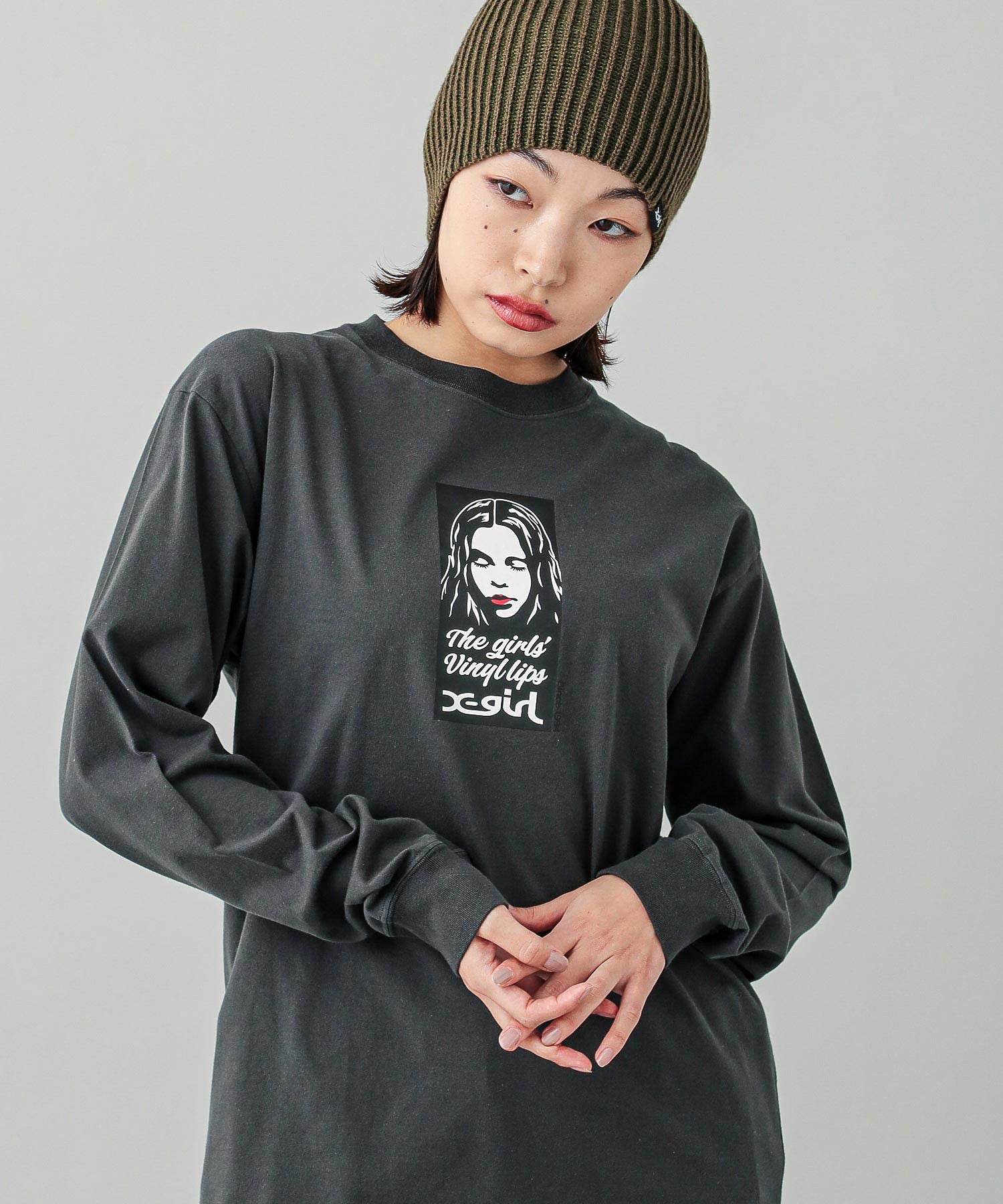 VINYL LIP FACE L/S TEE