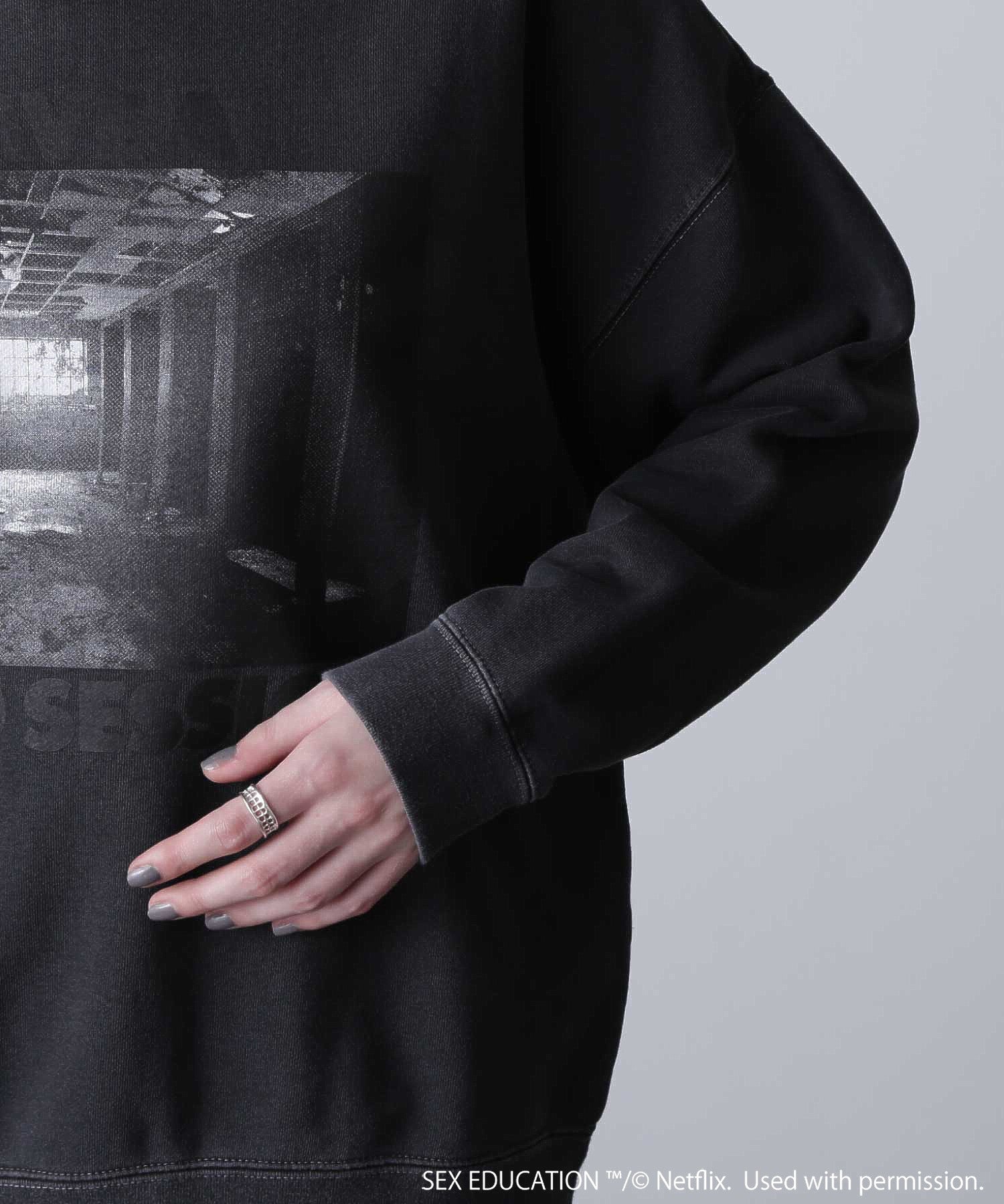 Netflix Series ‘SEX EDUCATION’ × ROSE BUD/PHOTO PRINT PULLOVER