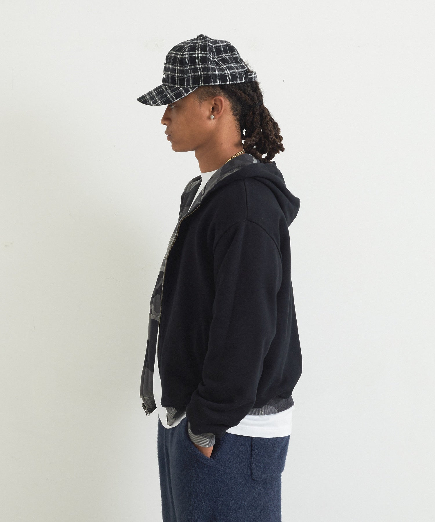 REVERSIBLE CAMO ZIP HOODED SWEATSHIRT