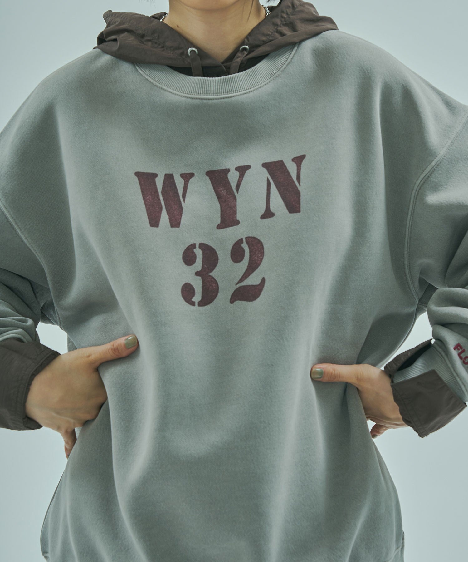 STENCIL GRAPHIC PULLOVER