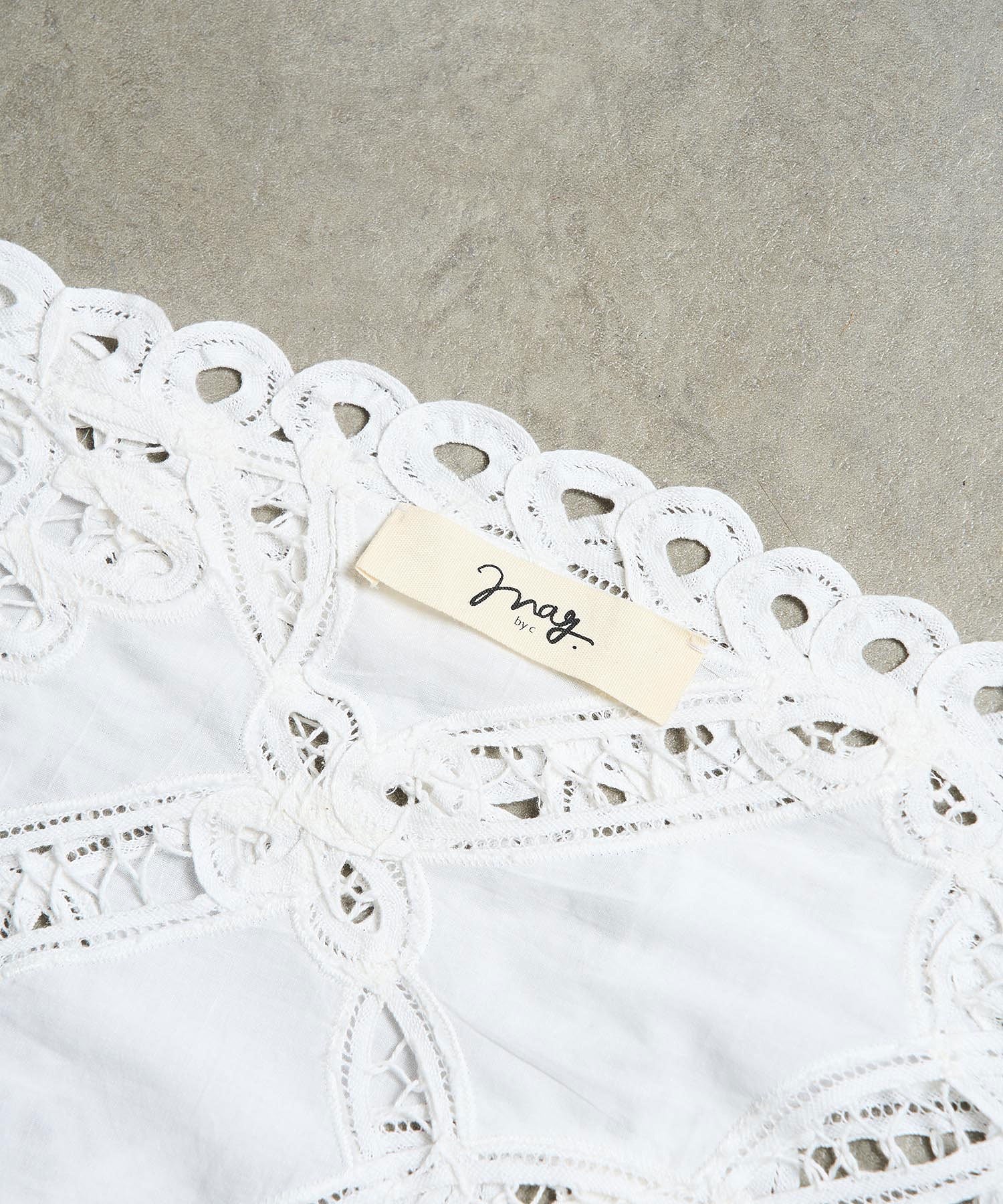 mag.by c/BATTEN LACE SCARF