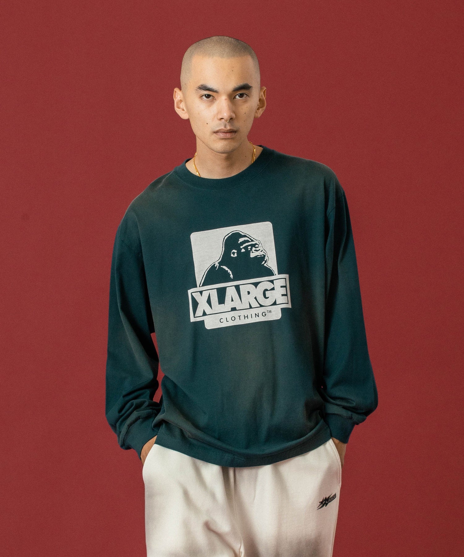 MODEL 身長172cm / 着用サイズ：Lサイズ