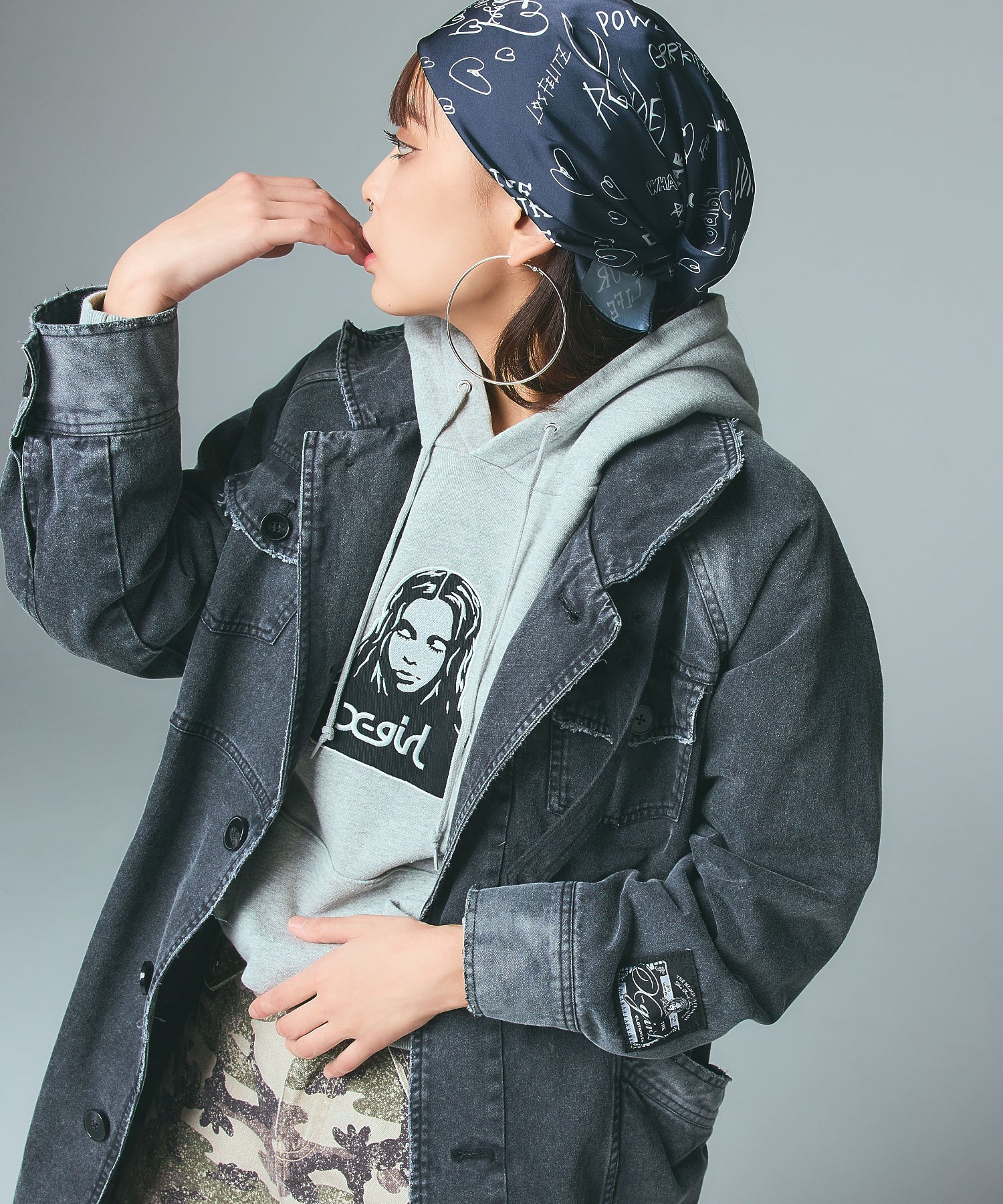 FACE PATCH SWEAT HOODIE