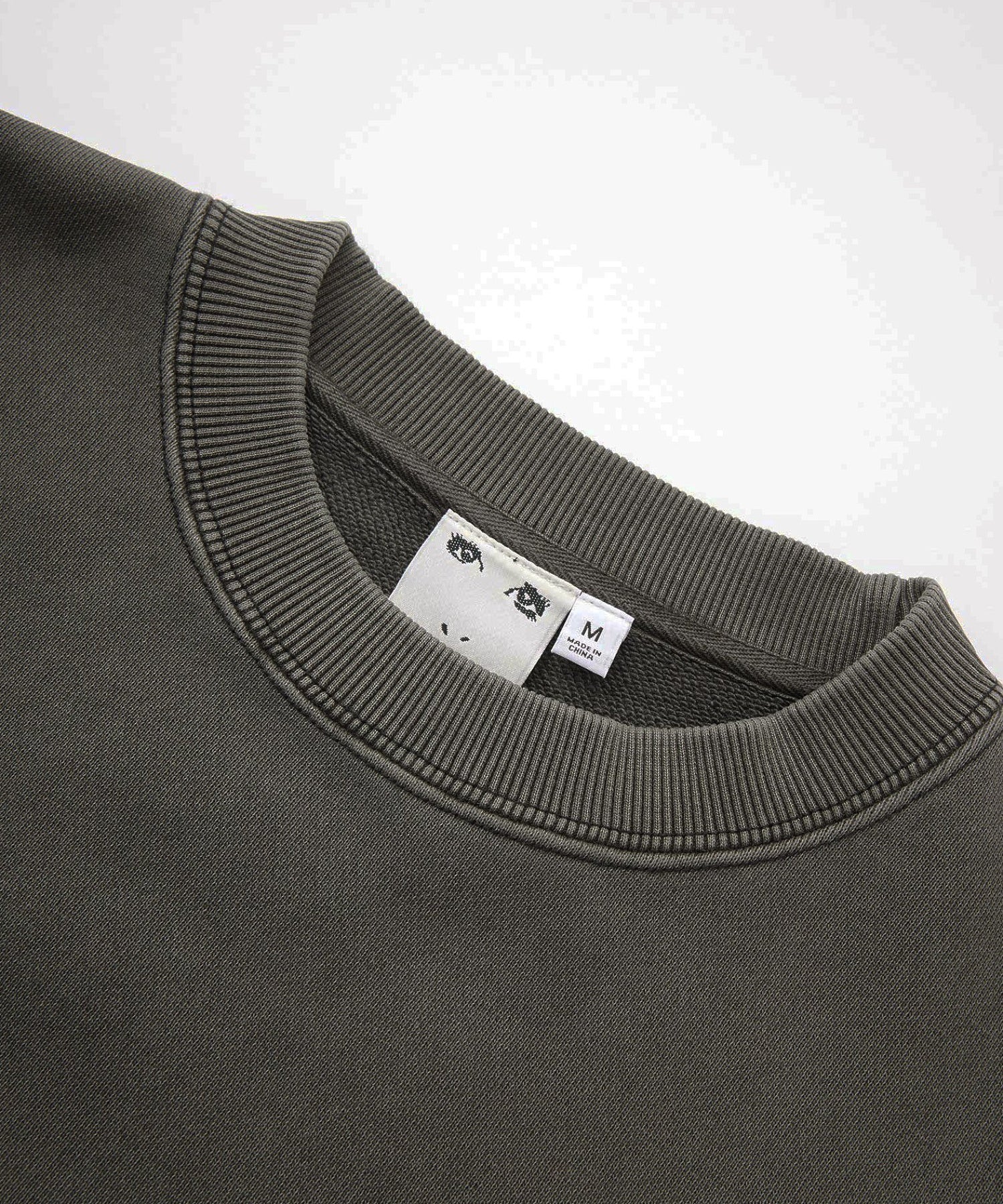 MIX LOGO & FACE FADED CREWNECK SWEAT TOP