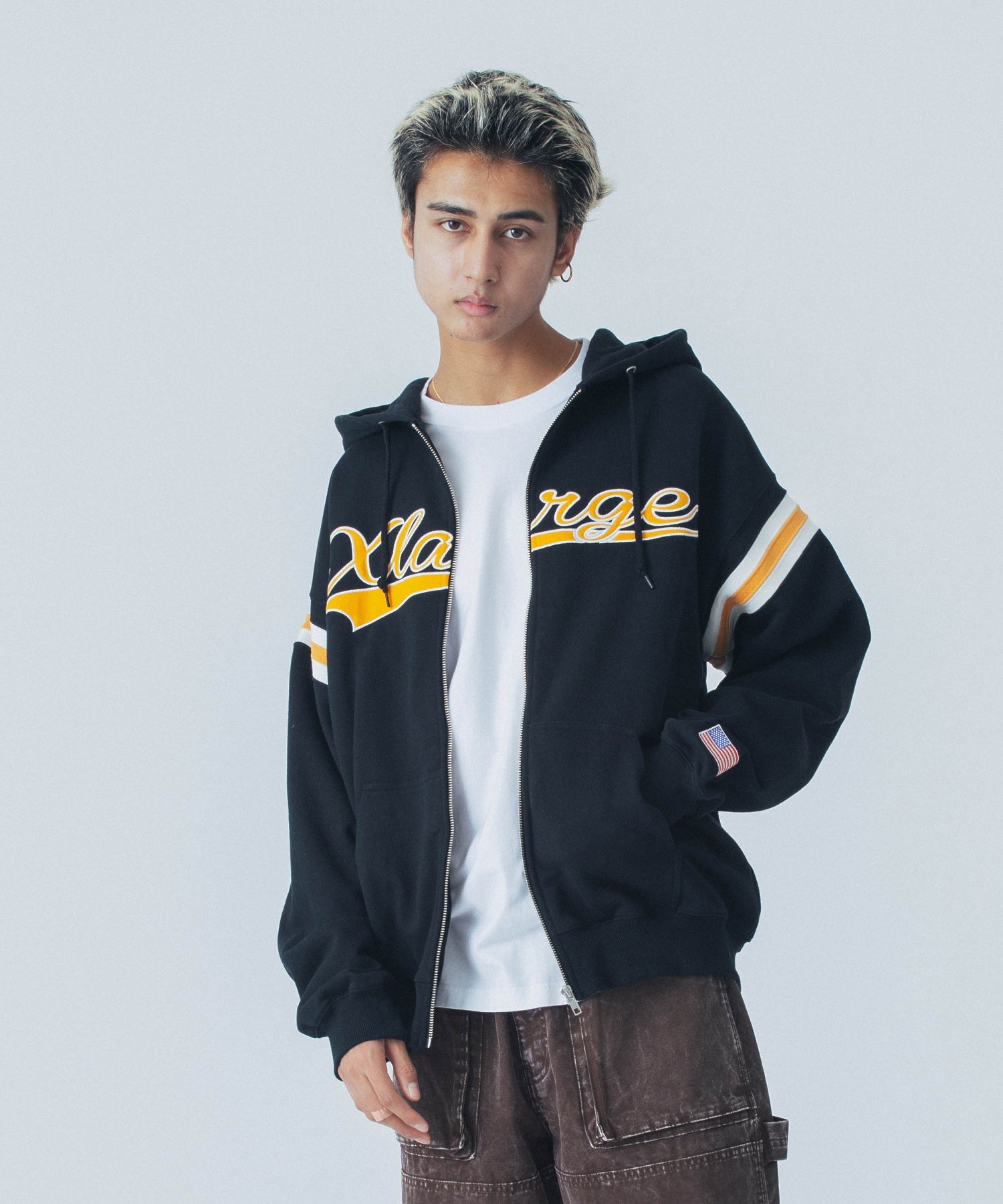 LINE ZIP UP HOODED SWEATSHIRT