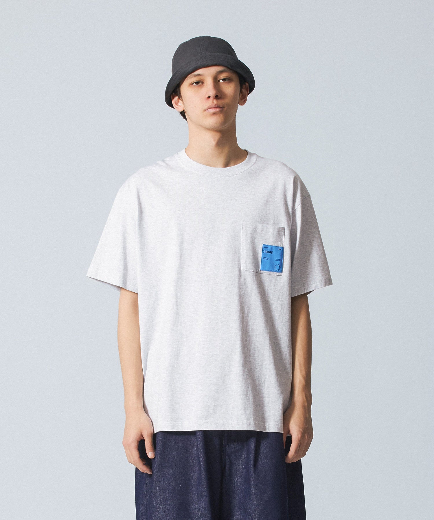 LABELED POCKET S/S TEE