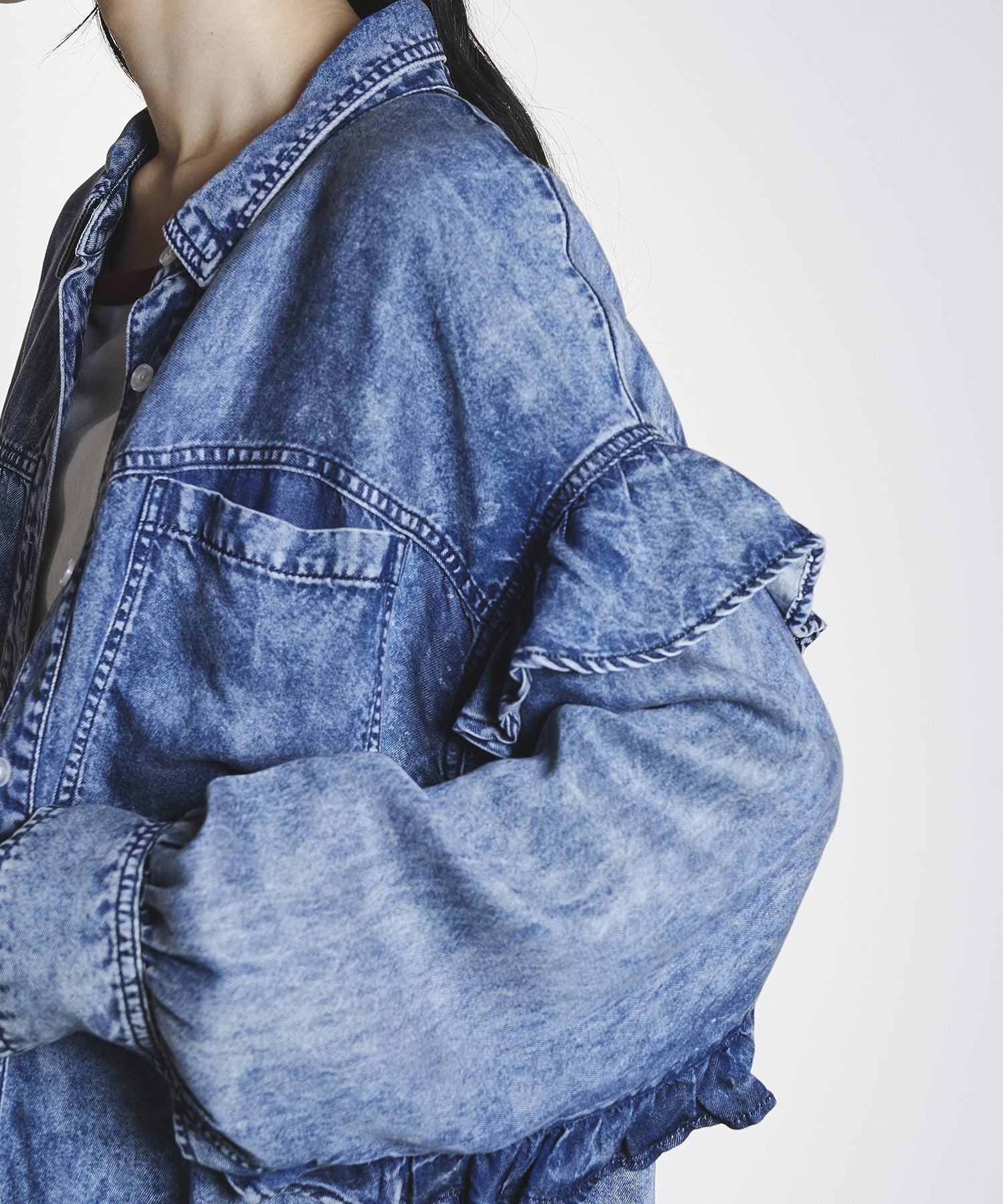 LIGHT OZ FRILL DENIM SHIRT