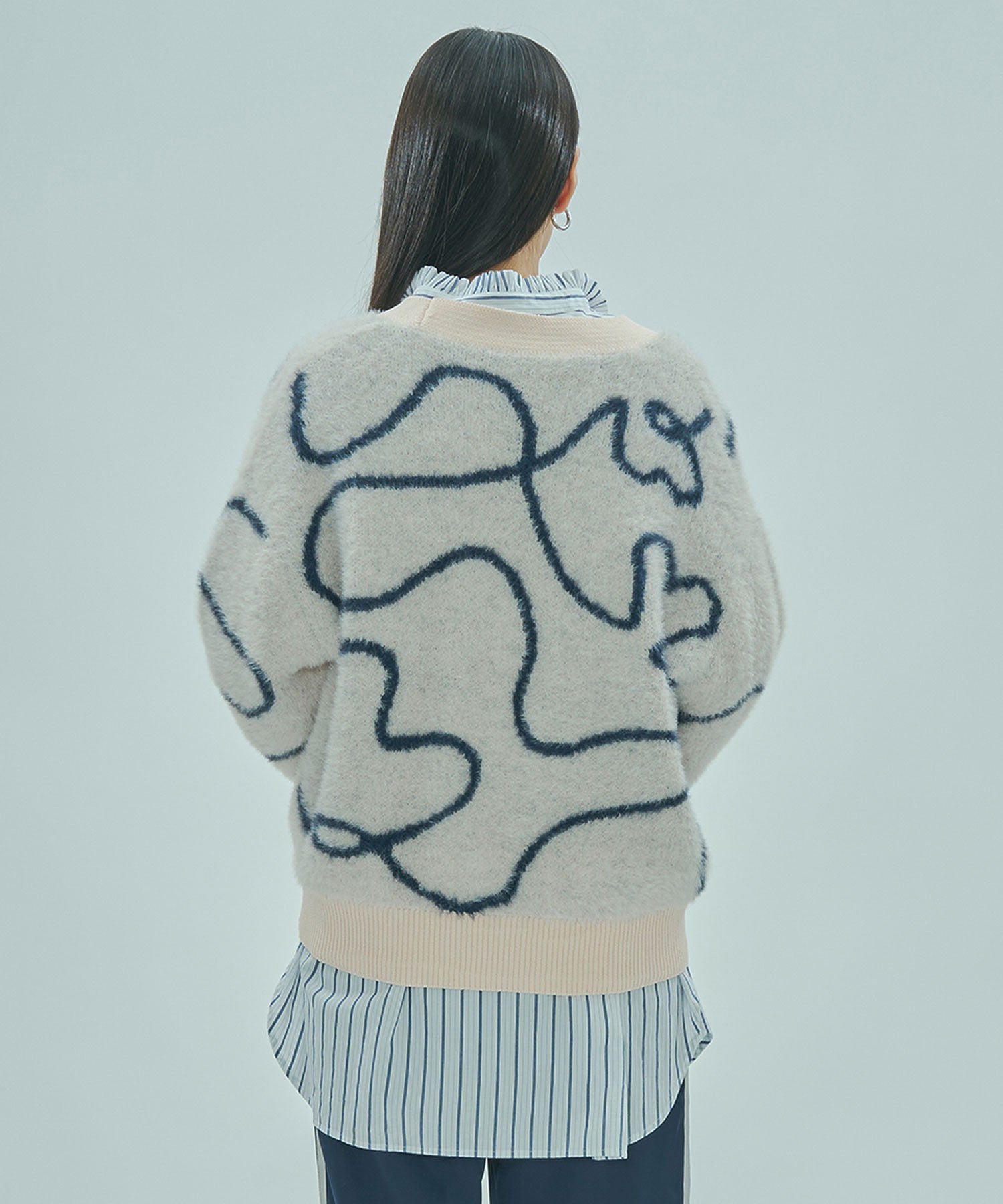 LINE JACQUARD KNIT CARDIGAN