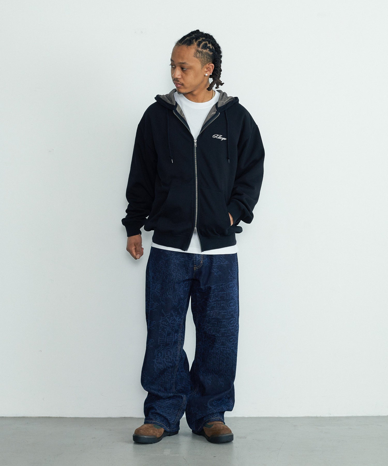 MODEL身長：170cm / 着用サイズ：34inch