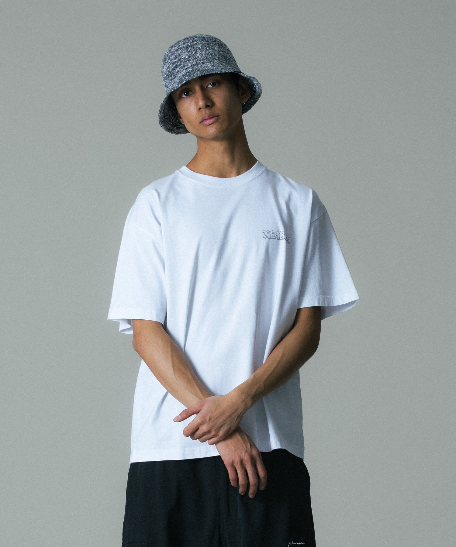 MODEL 身長183cm / 着用サイズ：Lサイズ