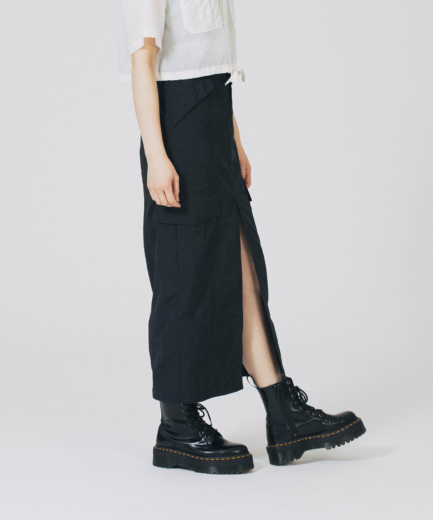 LIGHTWEIGHT CARGO SKIRT
