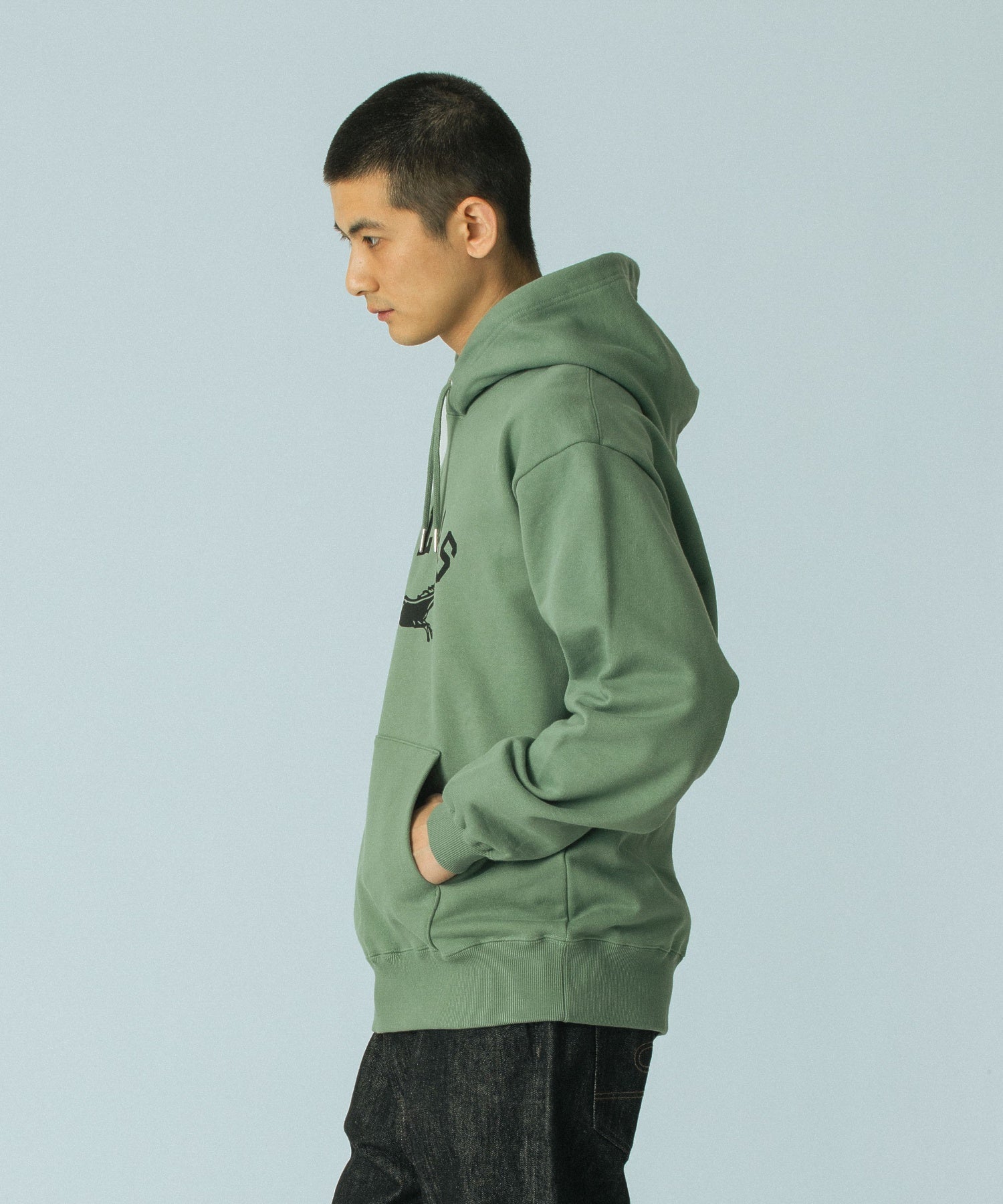 model：H183 着用サイズ：L