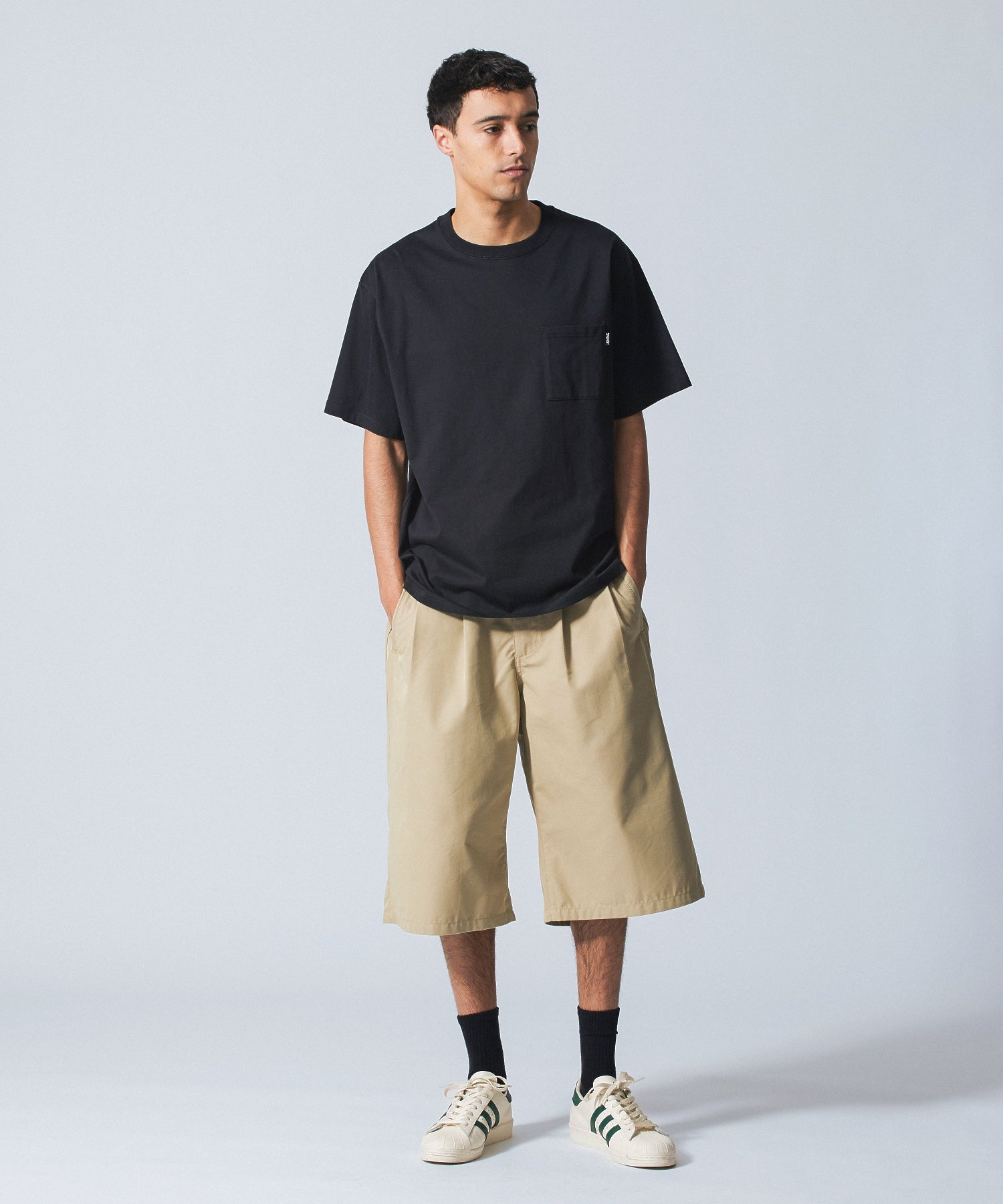 SHORT BAGGY CHINO PANTS