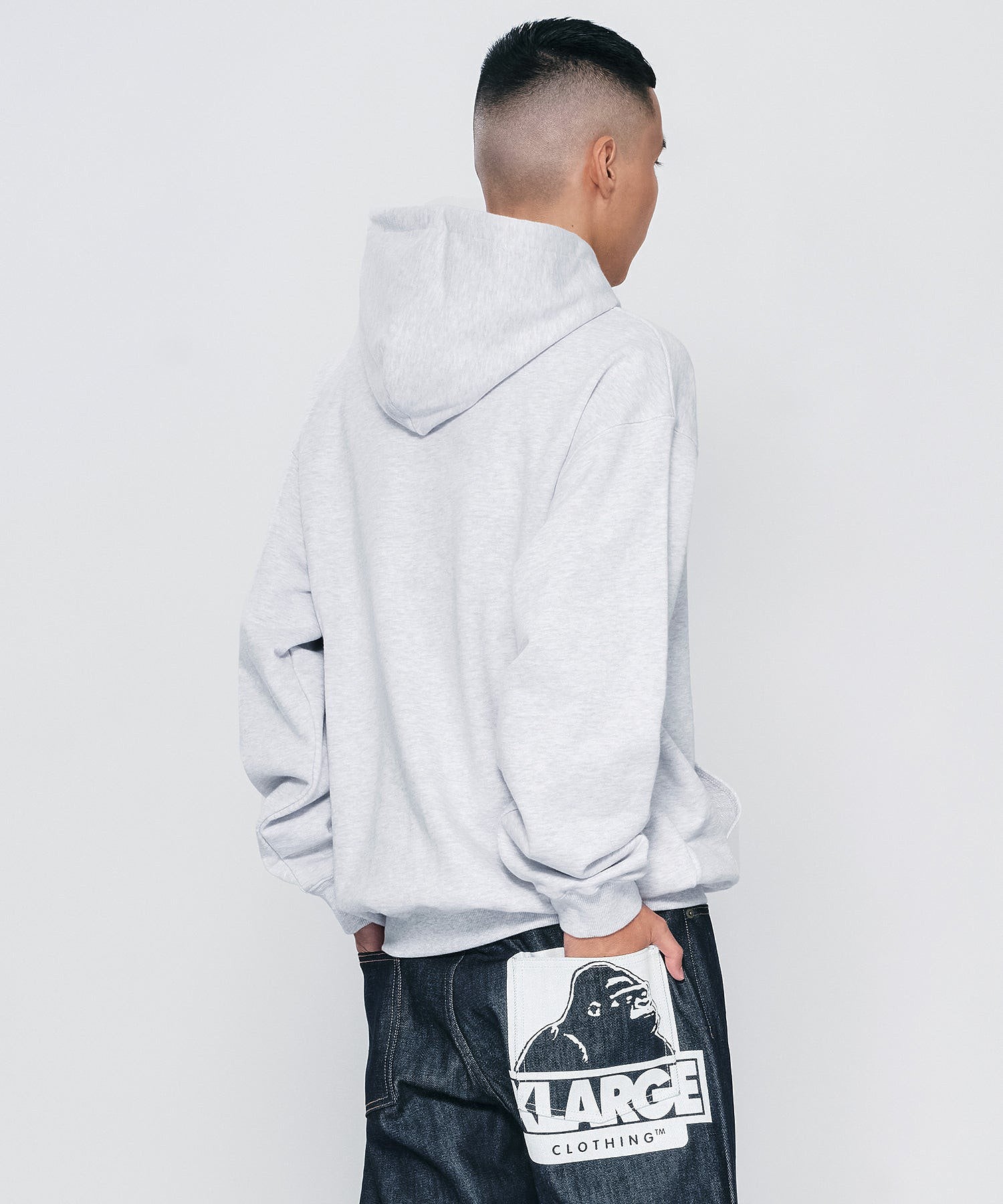 OLD ENGLISH PULLOVER HOODED SWEATSHIRT
