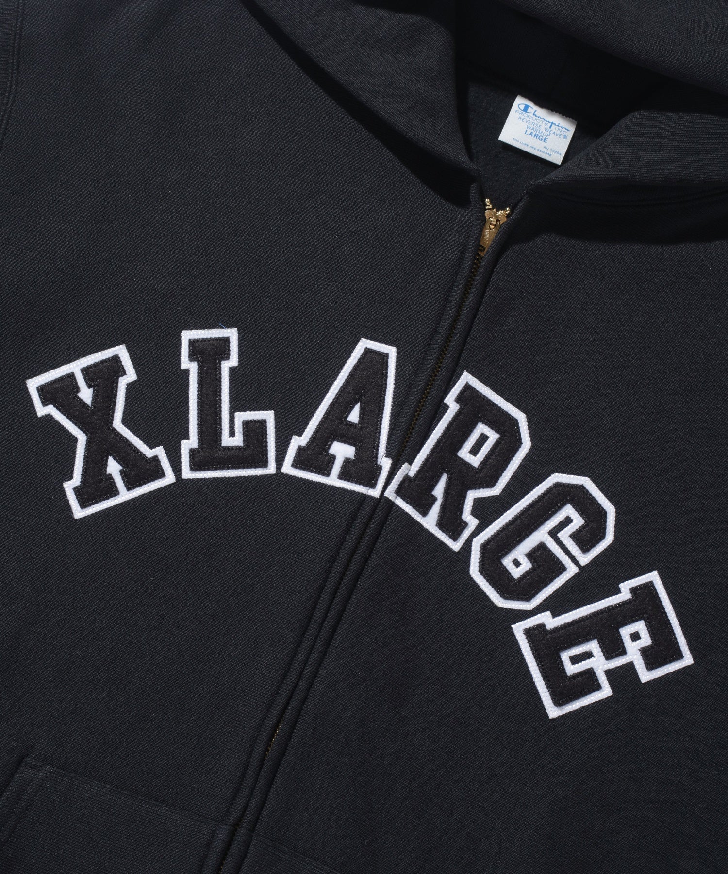 XLARGE×Champion REVERSE WEAVE ZIP HOODED SWEATSHIRT