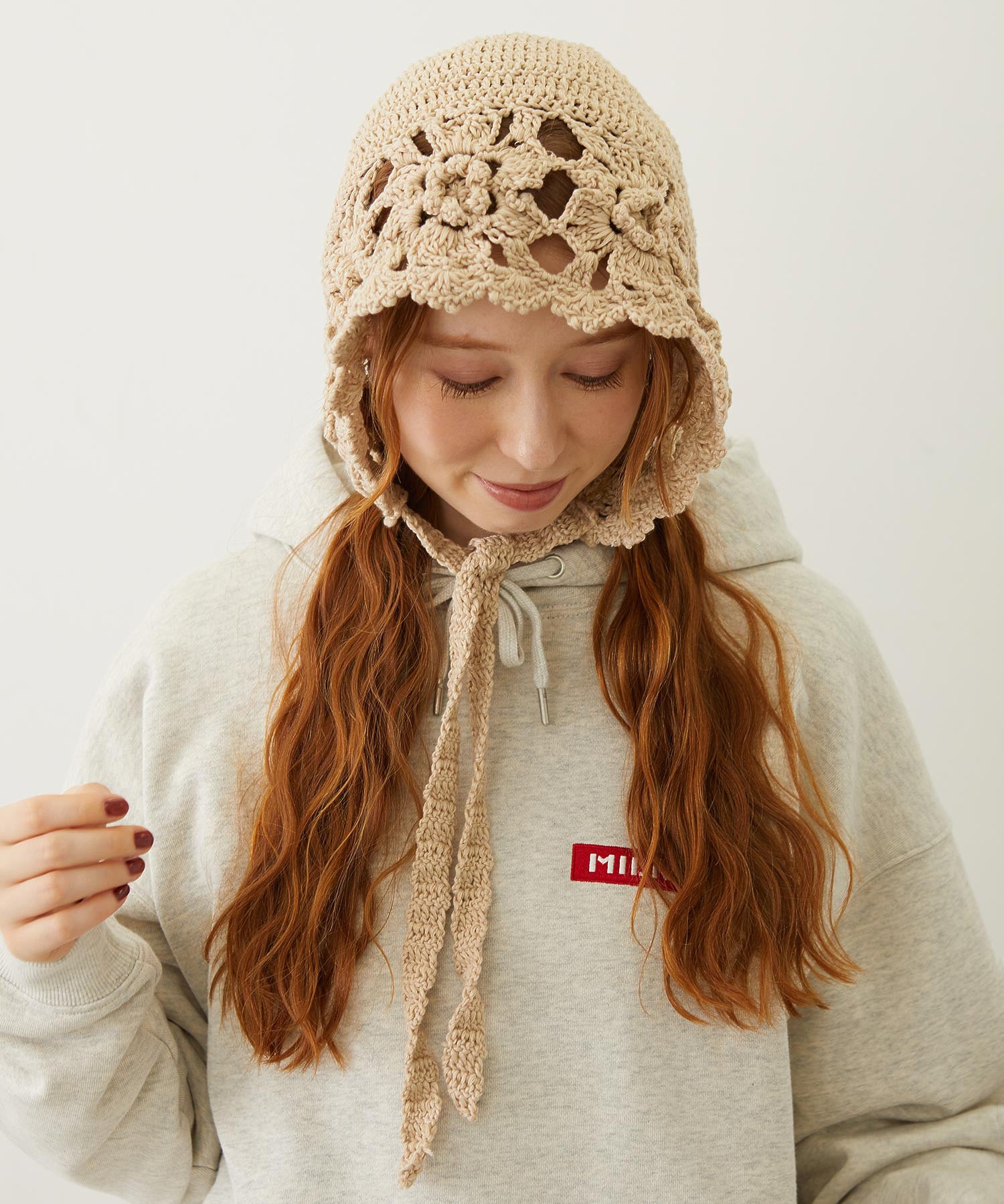 FLOWER KNIT BONNET