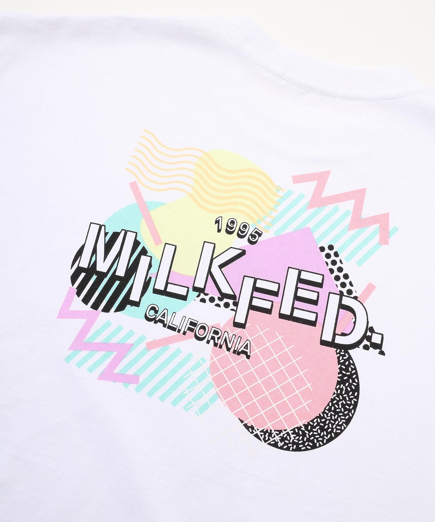 LINES AND CIRCLES WIDE S/S TEE MILKFED.